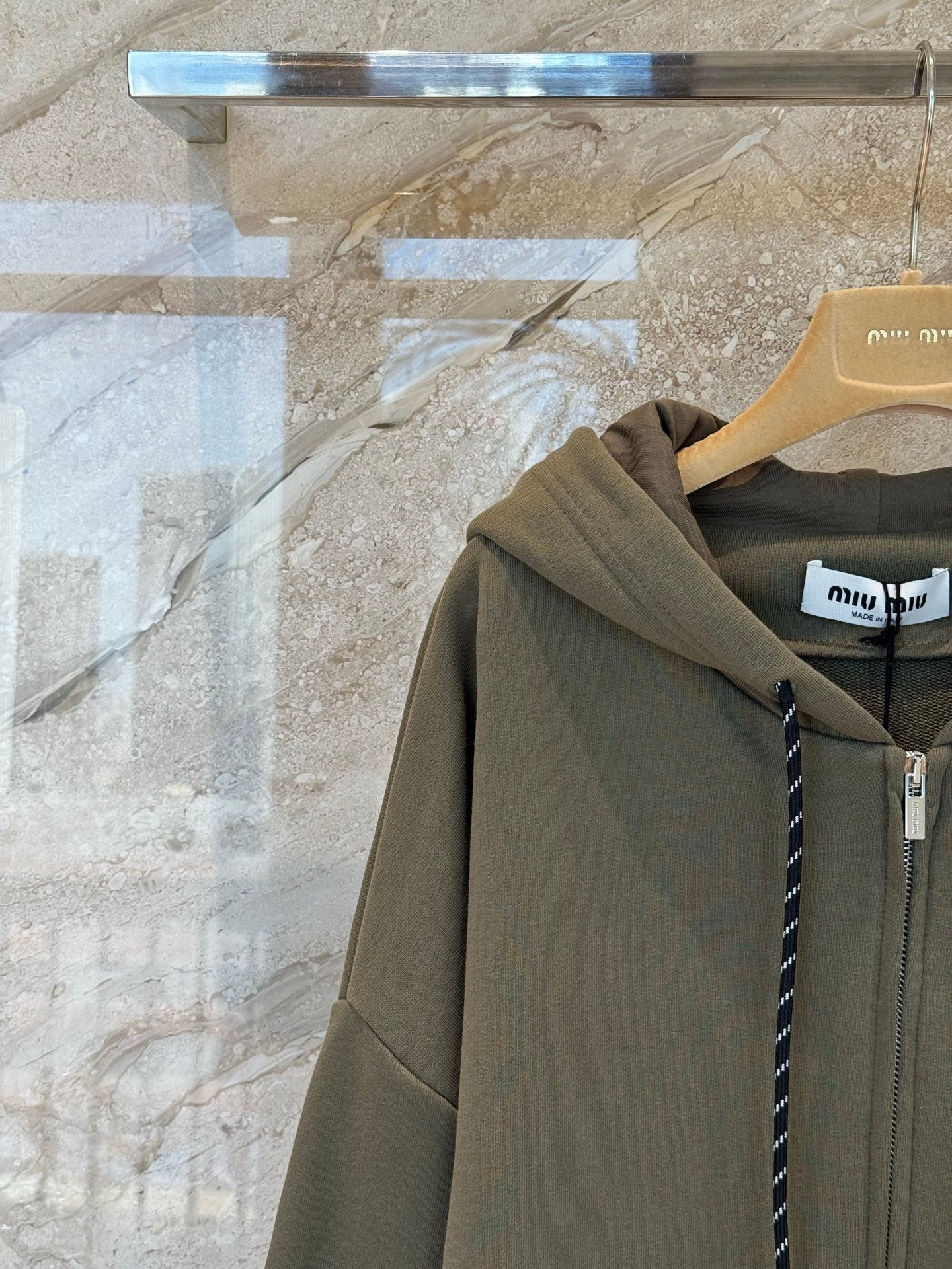 MIU M ZIP HOODIE