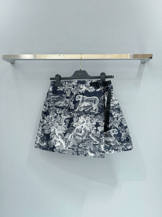 CD SHORT