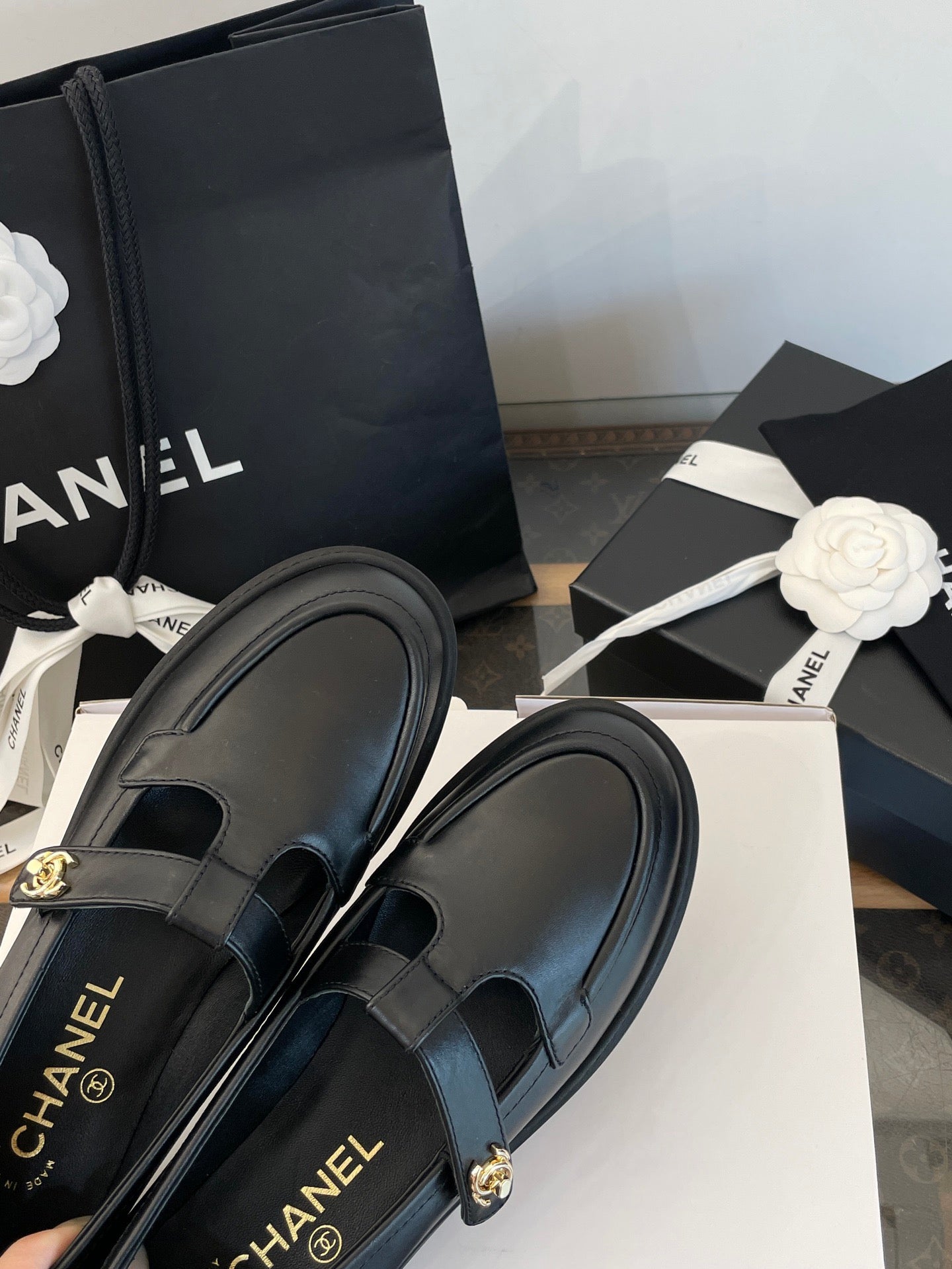 CC LOAFERS