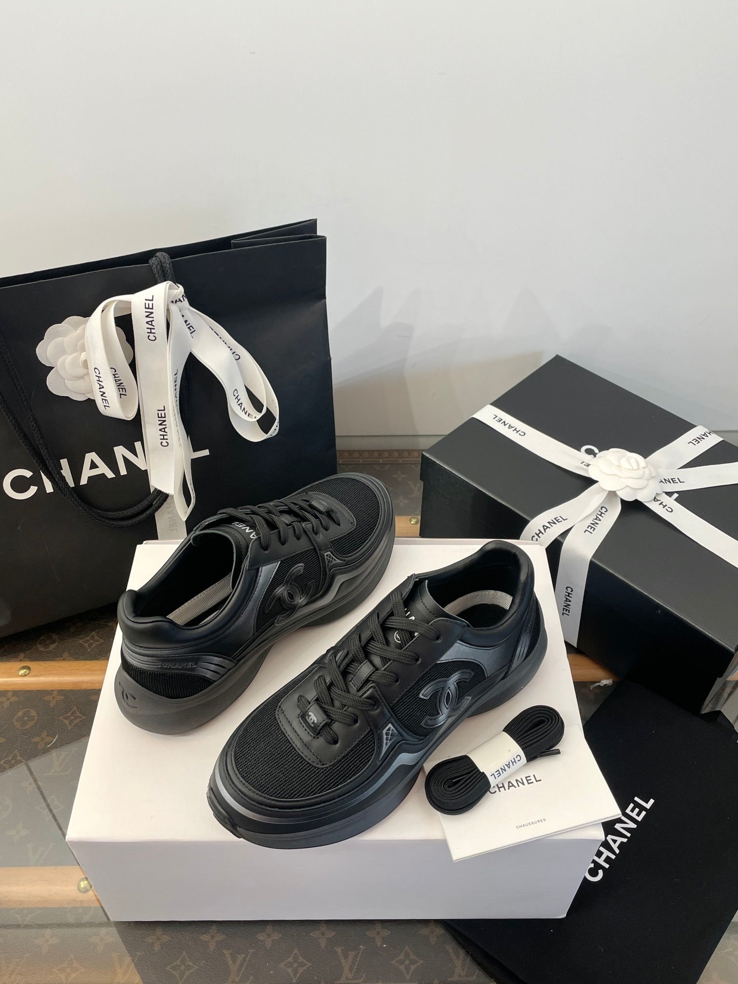 CC SNEAKERS
