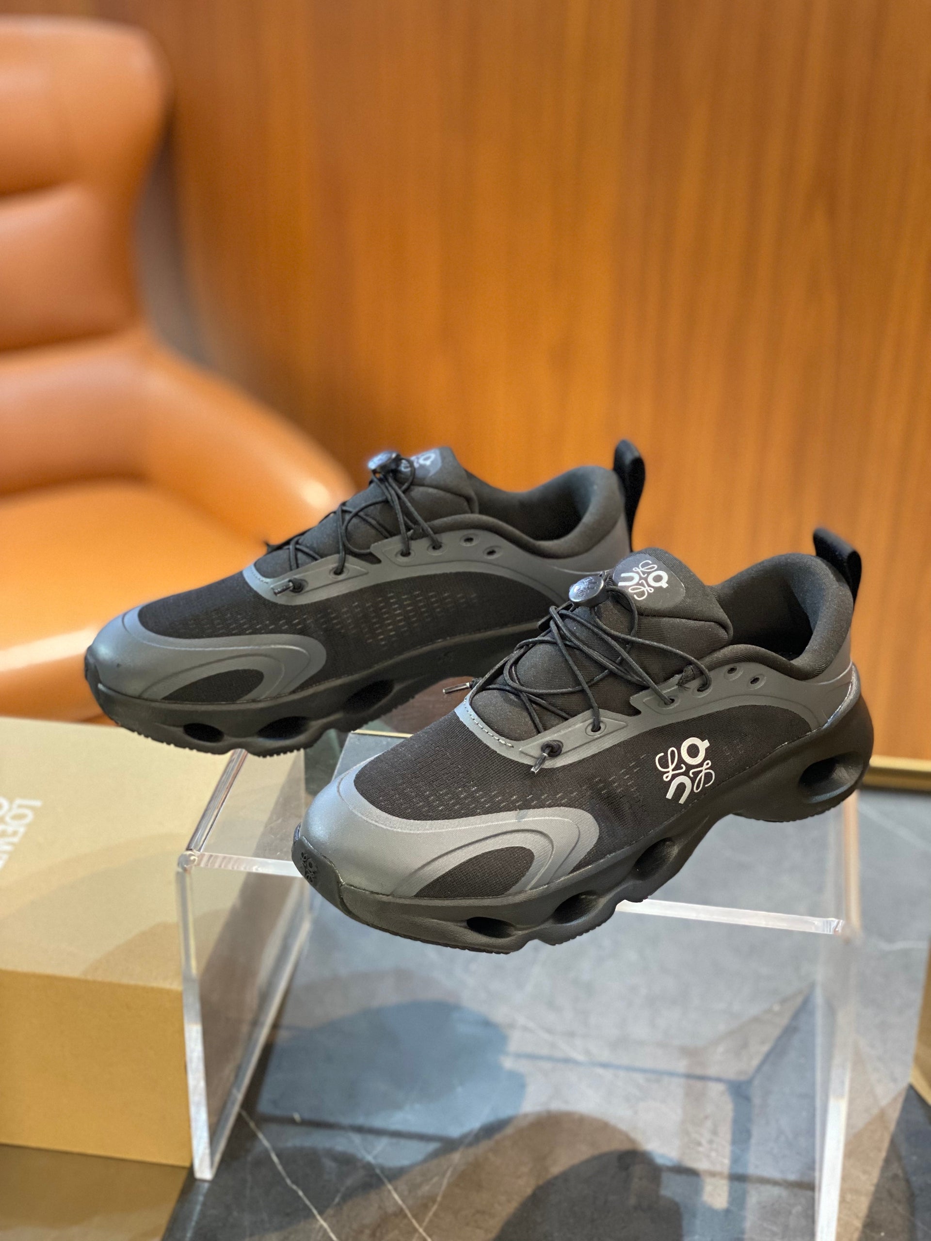 LOEW CLOUDLIT SNEAKER