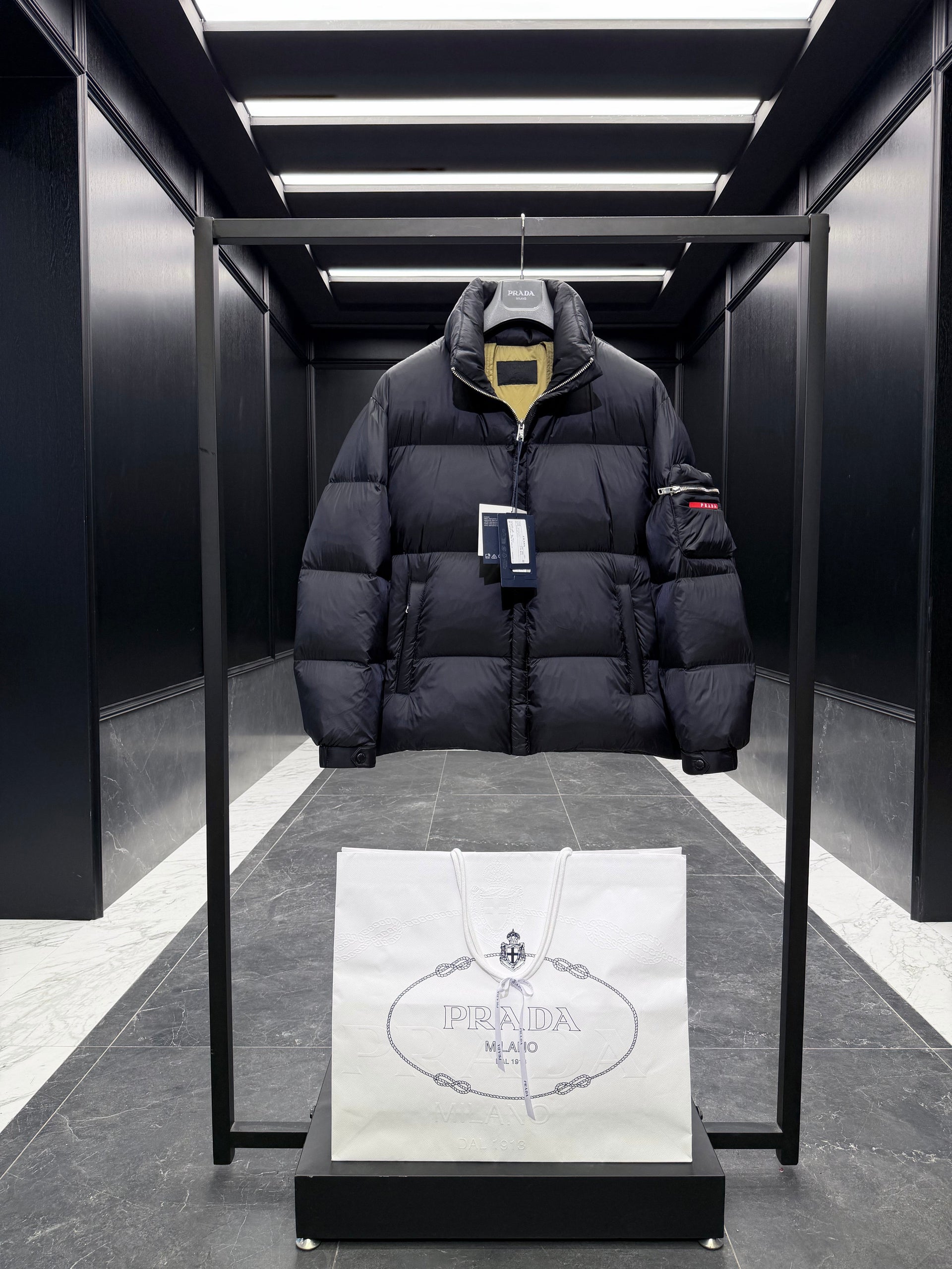 PD RE NYLON JACKET