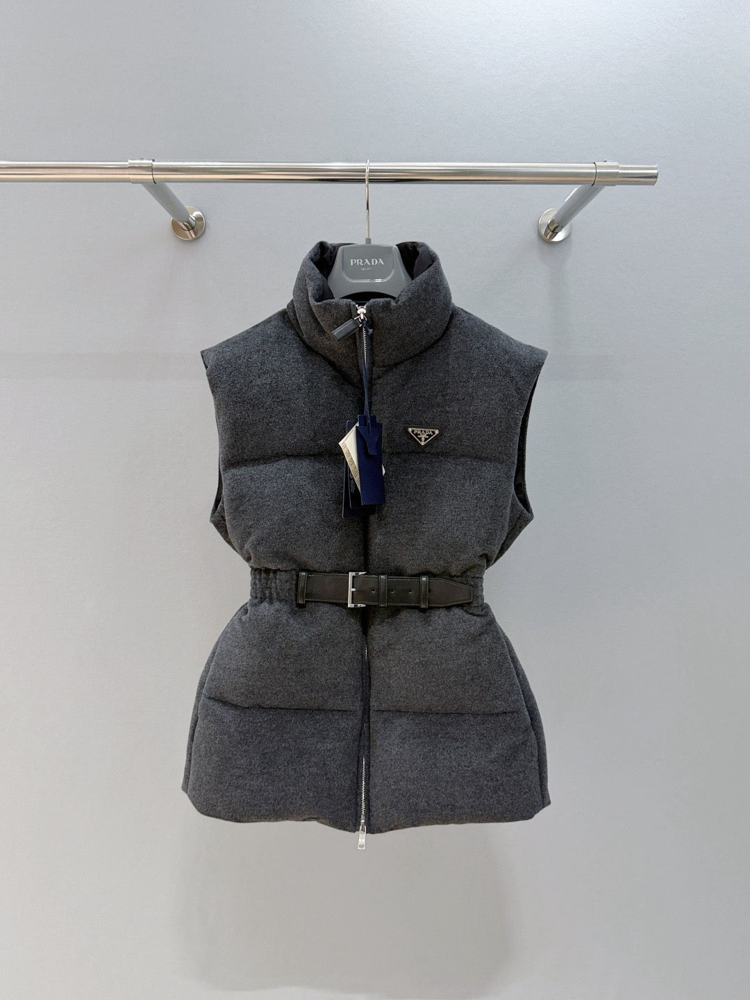 PD VEST