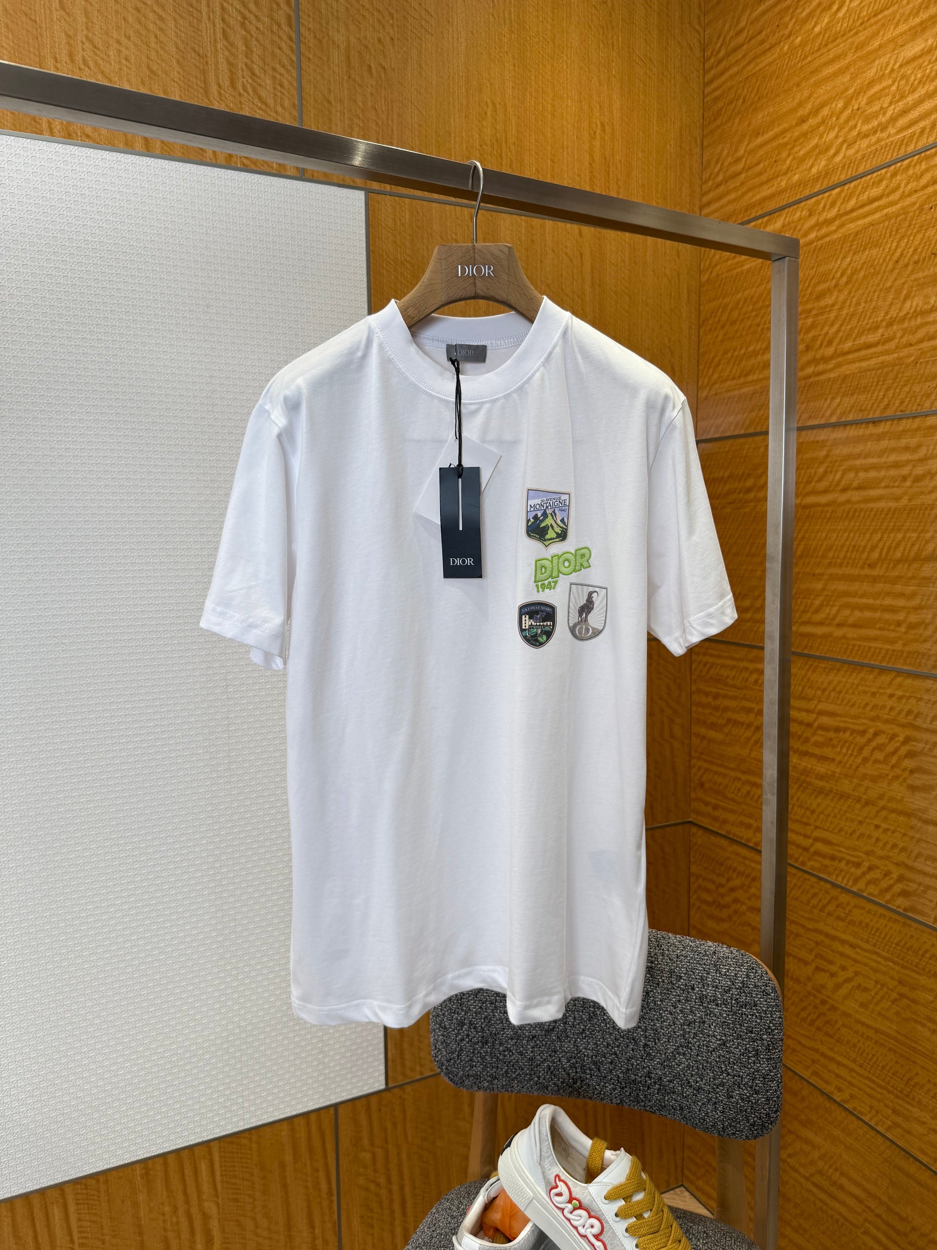 CD T-SHIRT