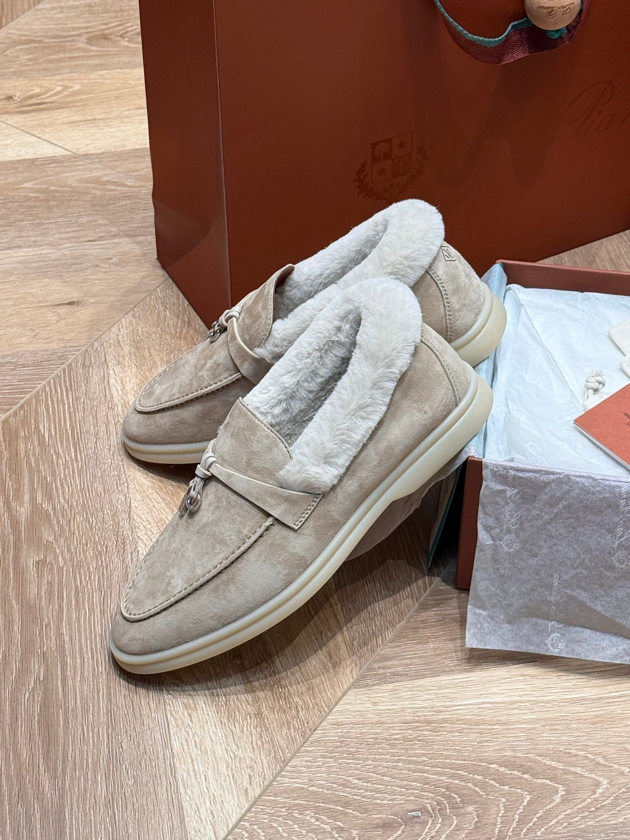 LORO P SUMMER CHARMS LOAFERS