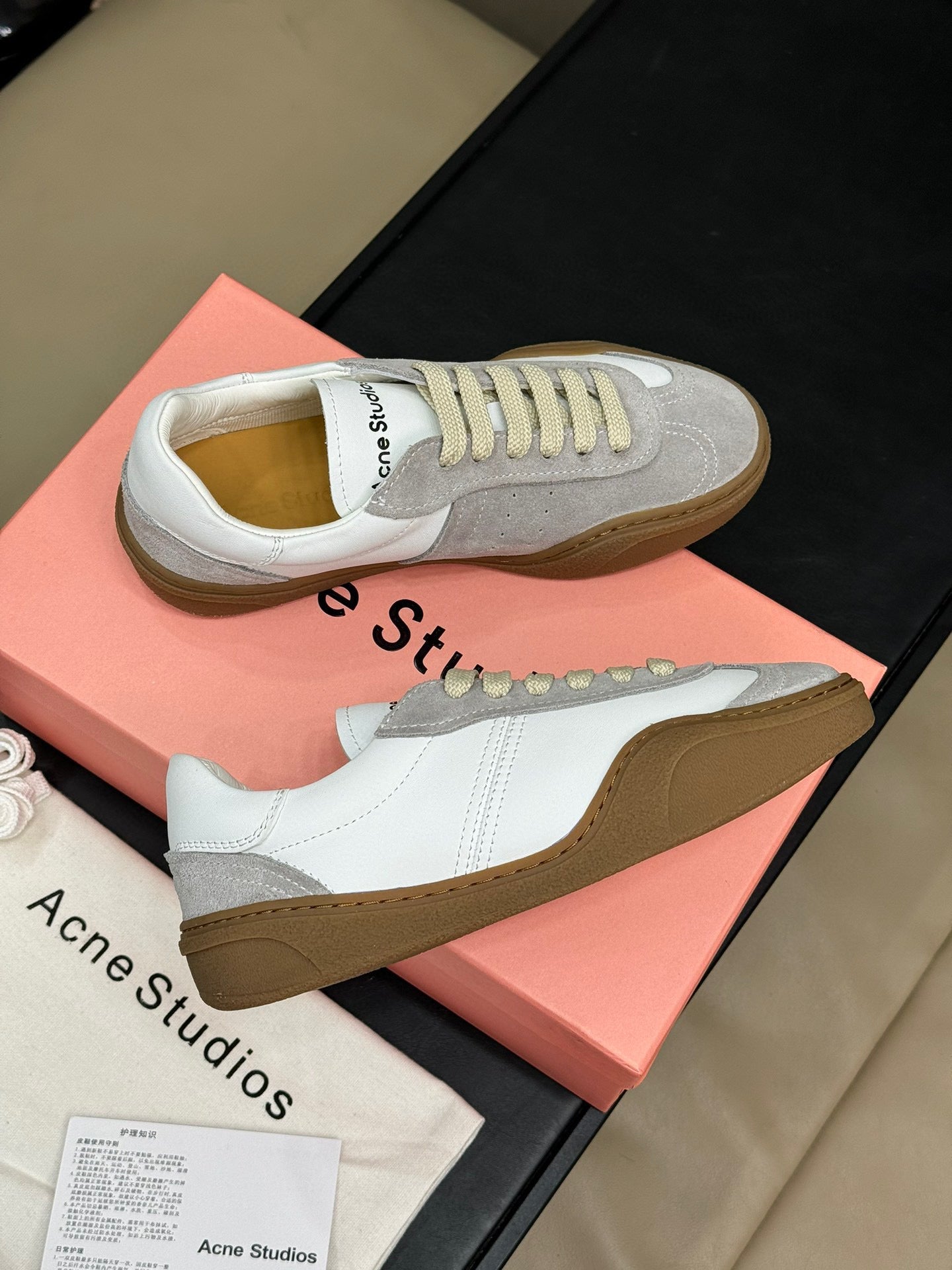 ACNE TRAINERS