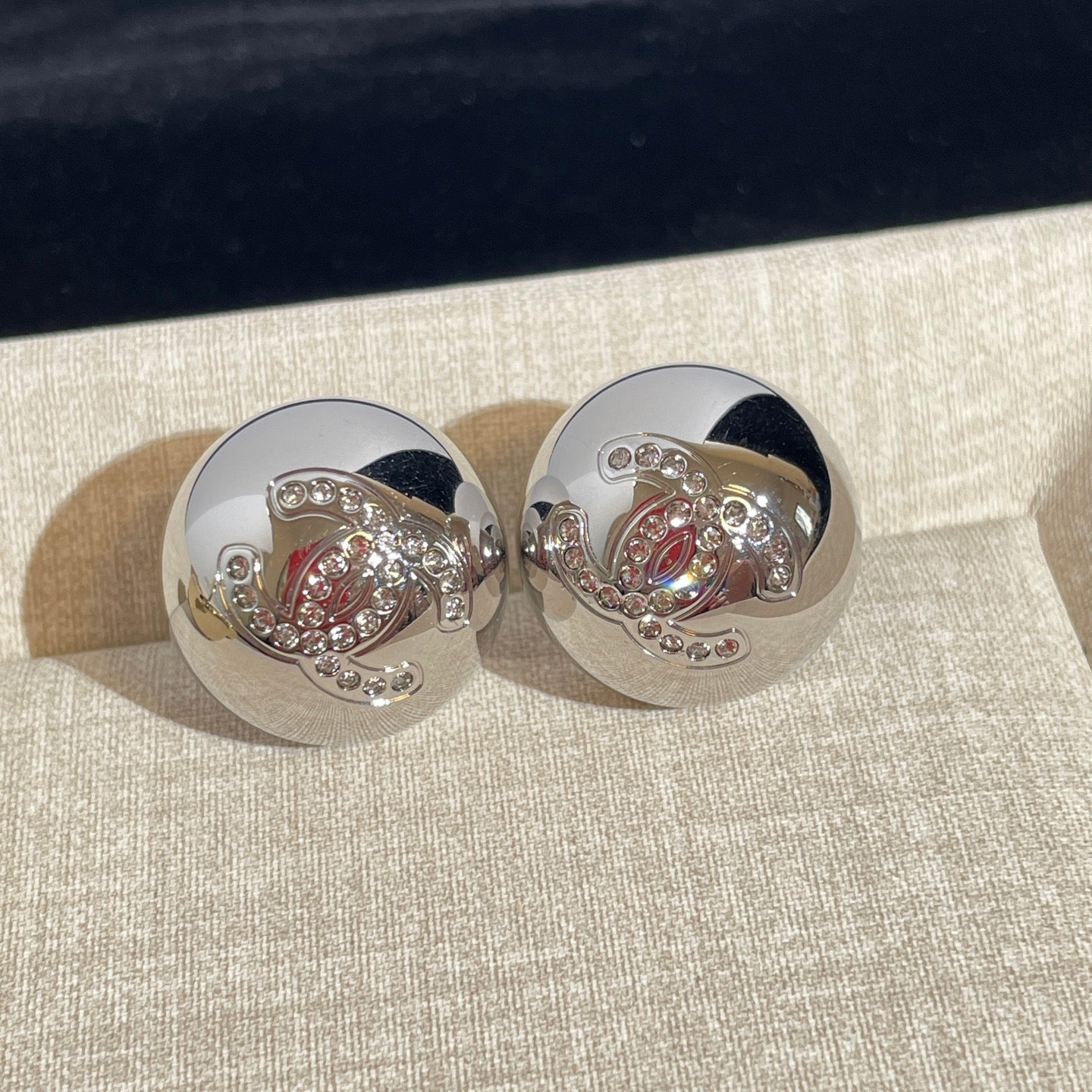 CC EARRINGS