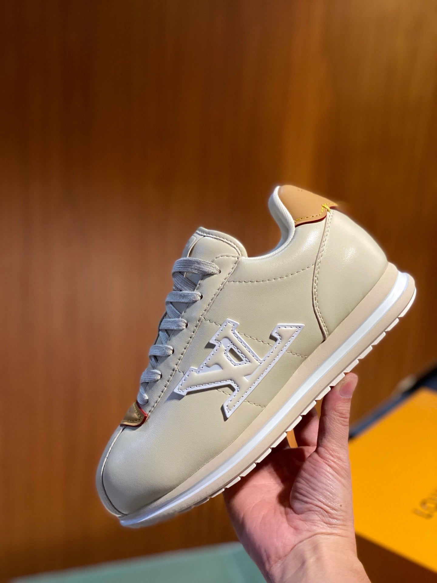 LOU BUTTERSOFT SNEAKERS