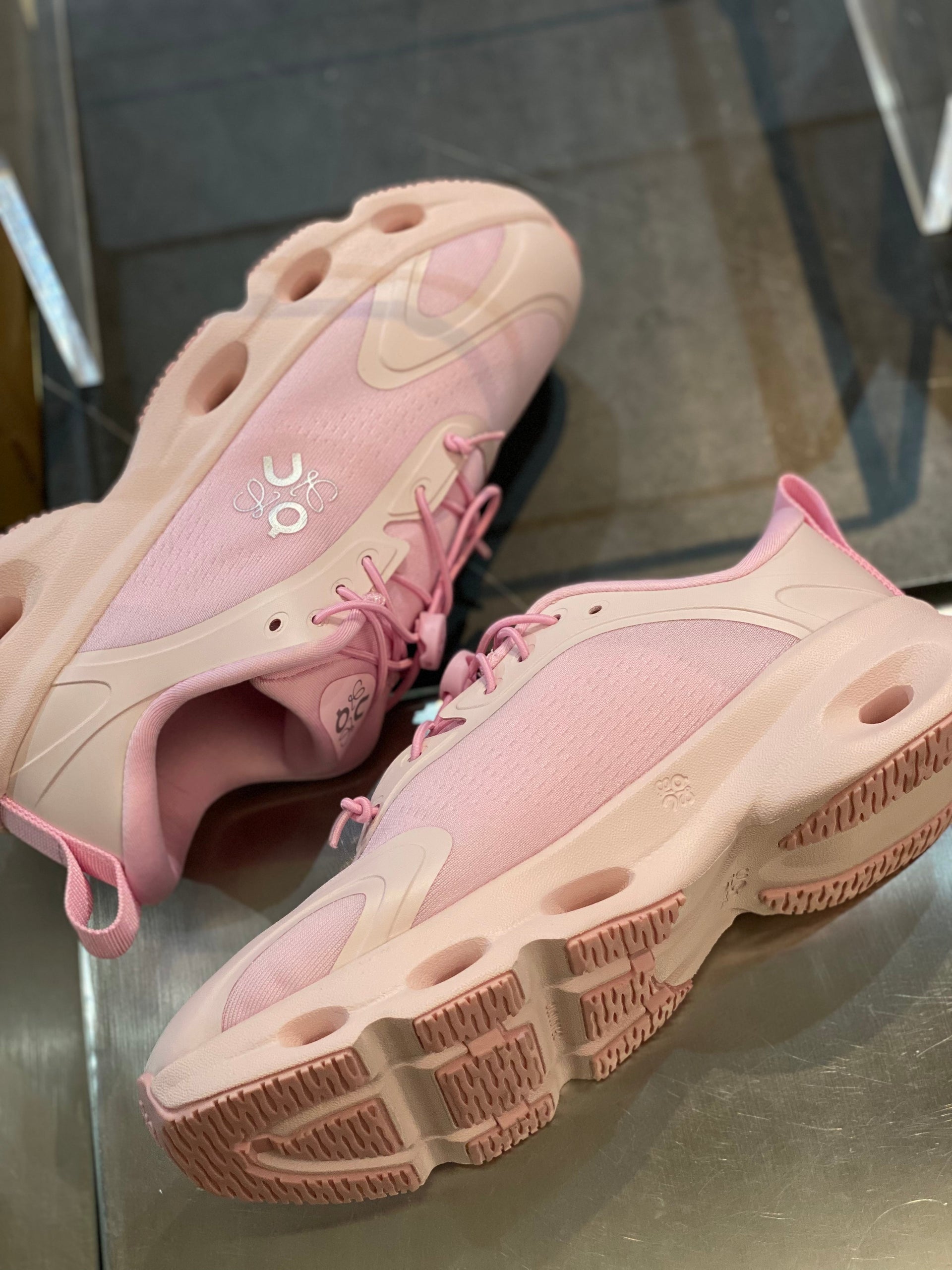 LOEW CLOUDLIT SNEAKER