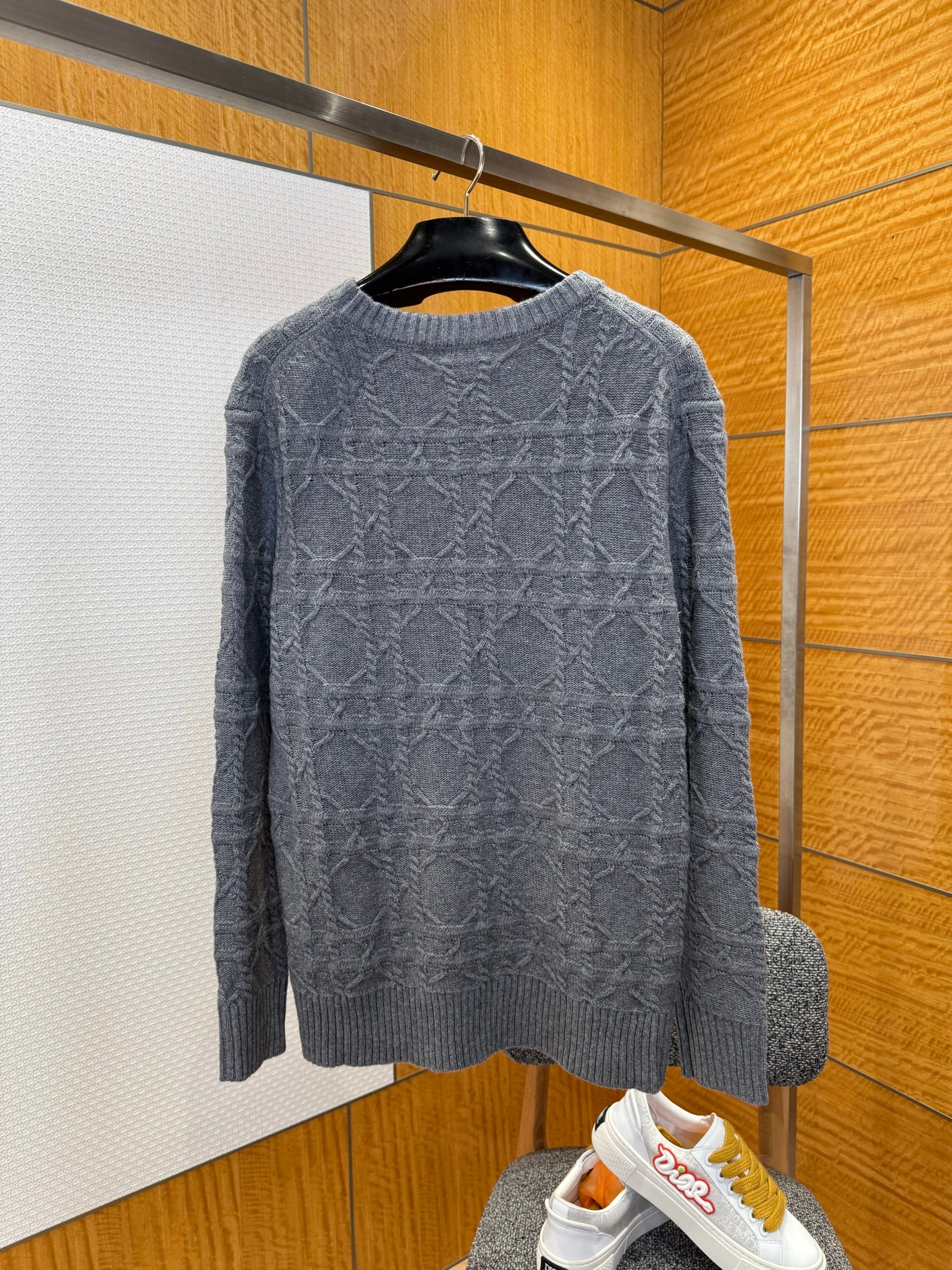 CD JUMPER
