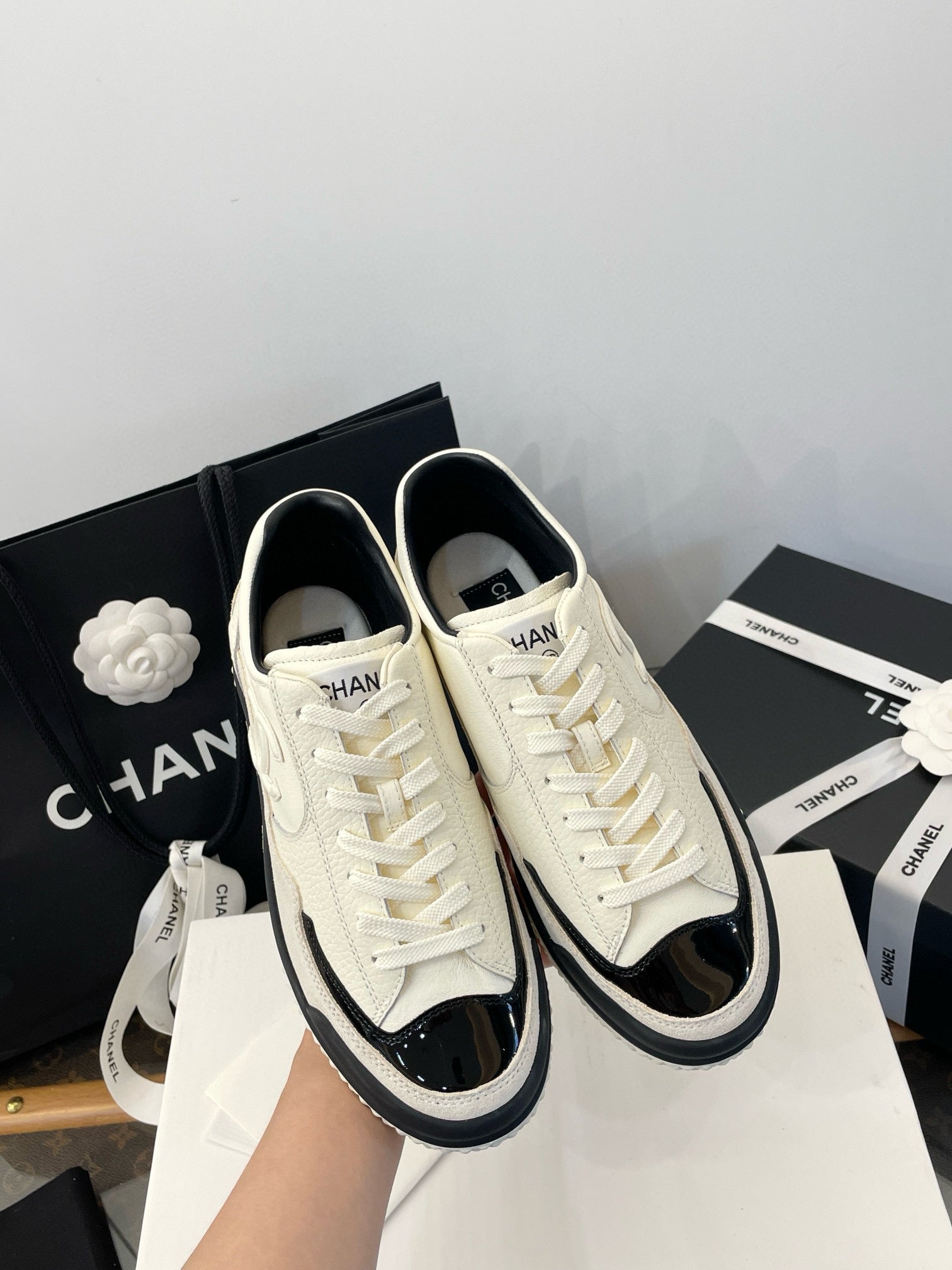 CC SNEAKER