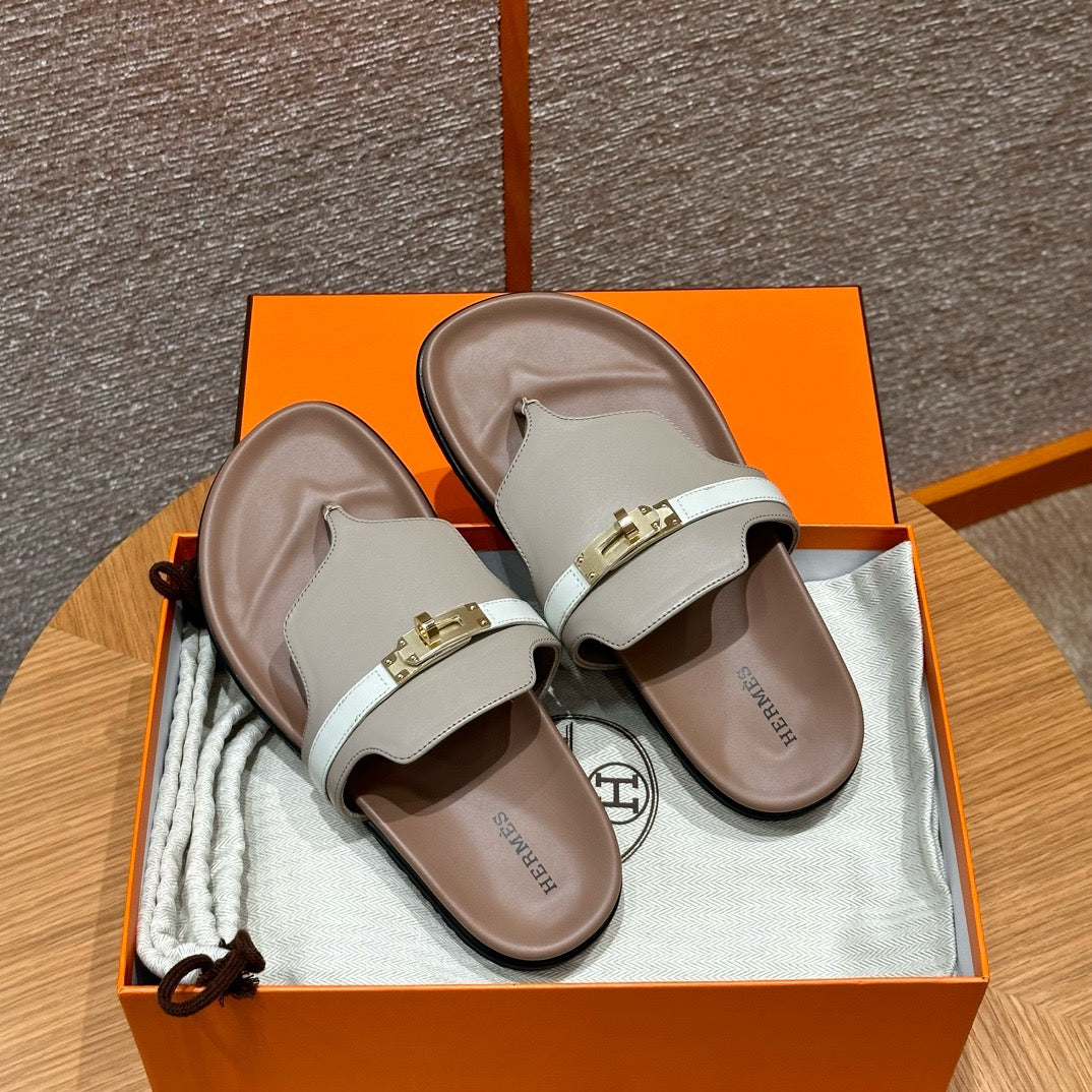 HERM EMPIRE SANDALS