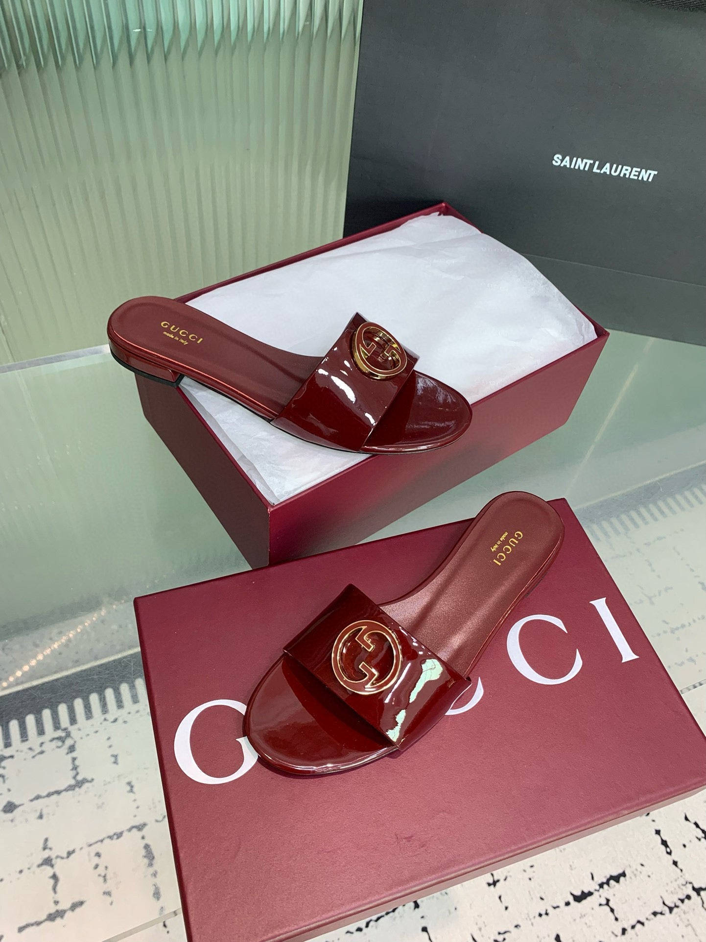 GG SANDALS