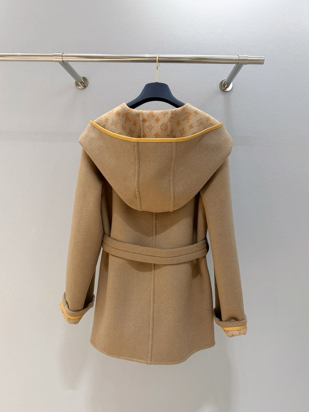 LOU COAT