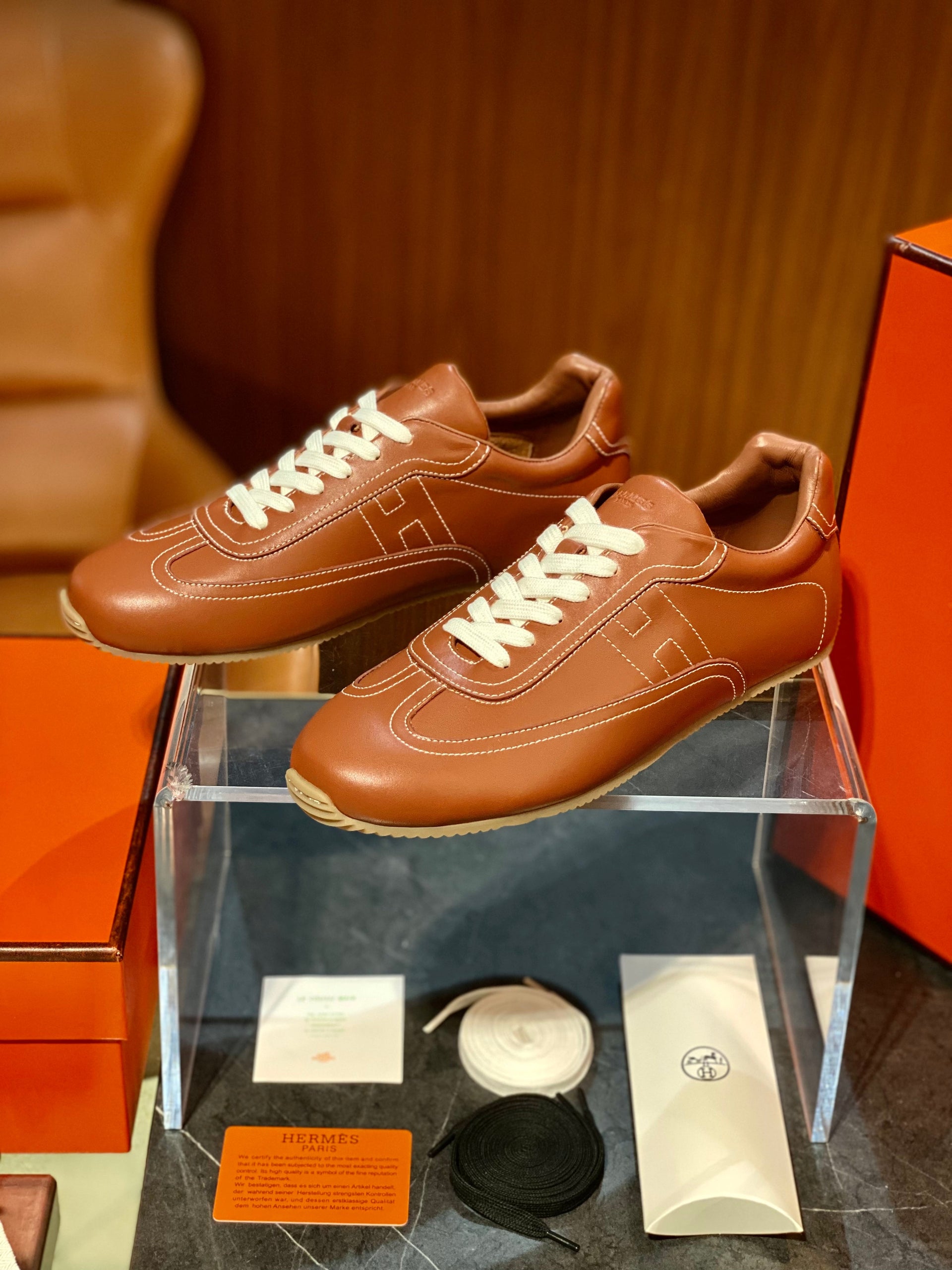 HERM MASTER SNEAKER