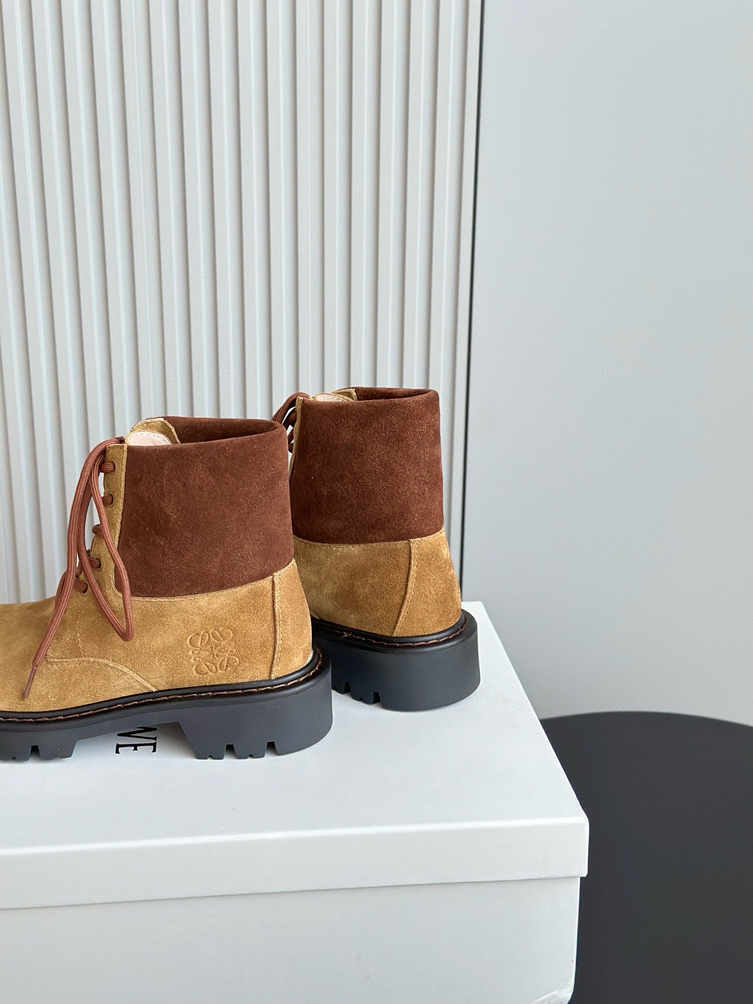 LOEW BOOTS