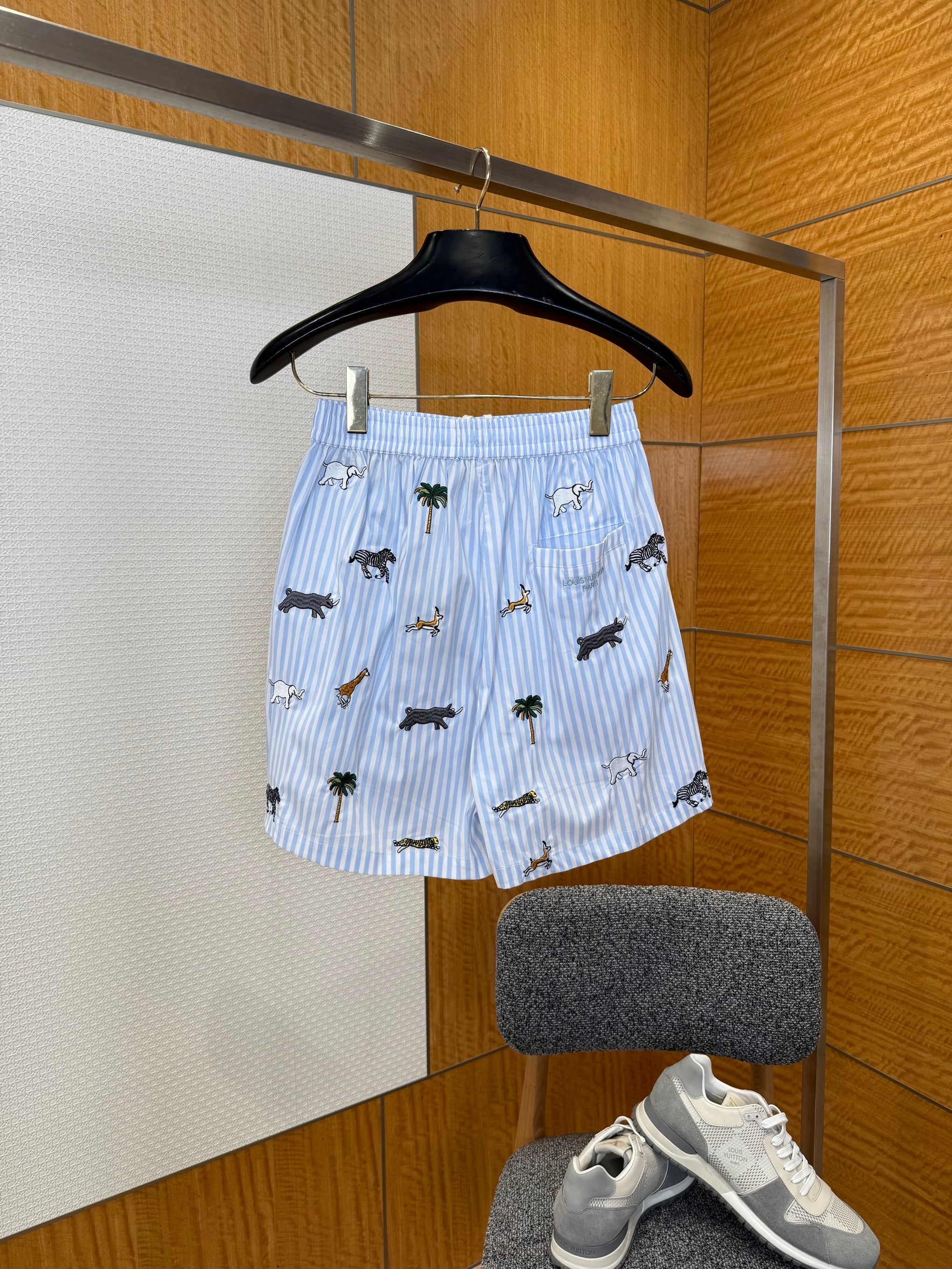 LOU SHORTS