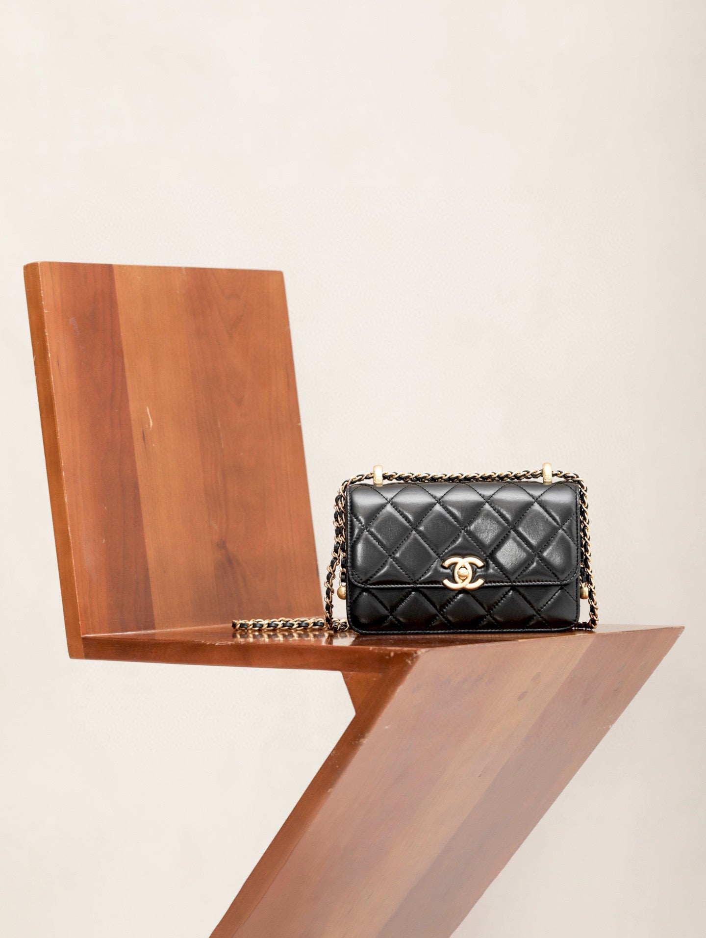 CC CLASSIC FLAP MONTEBELLO BAG