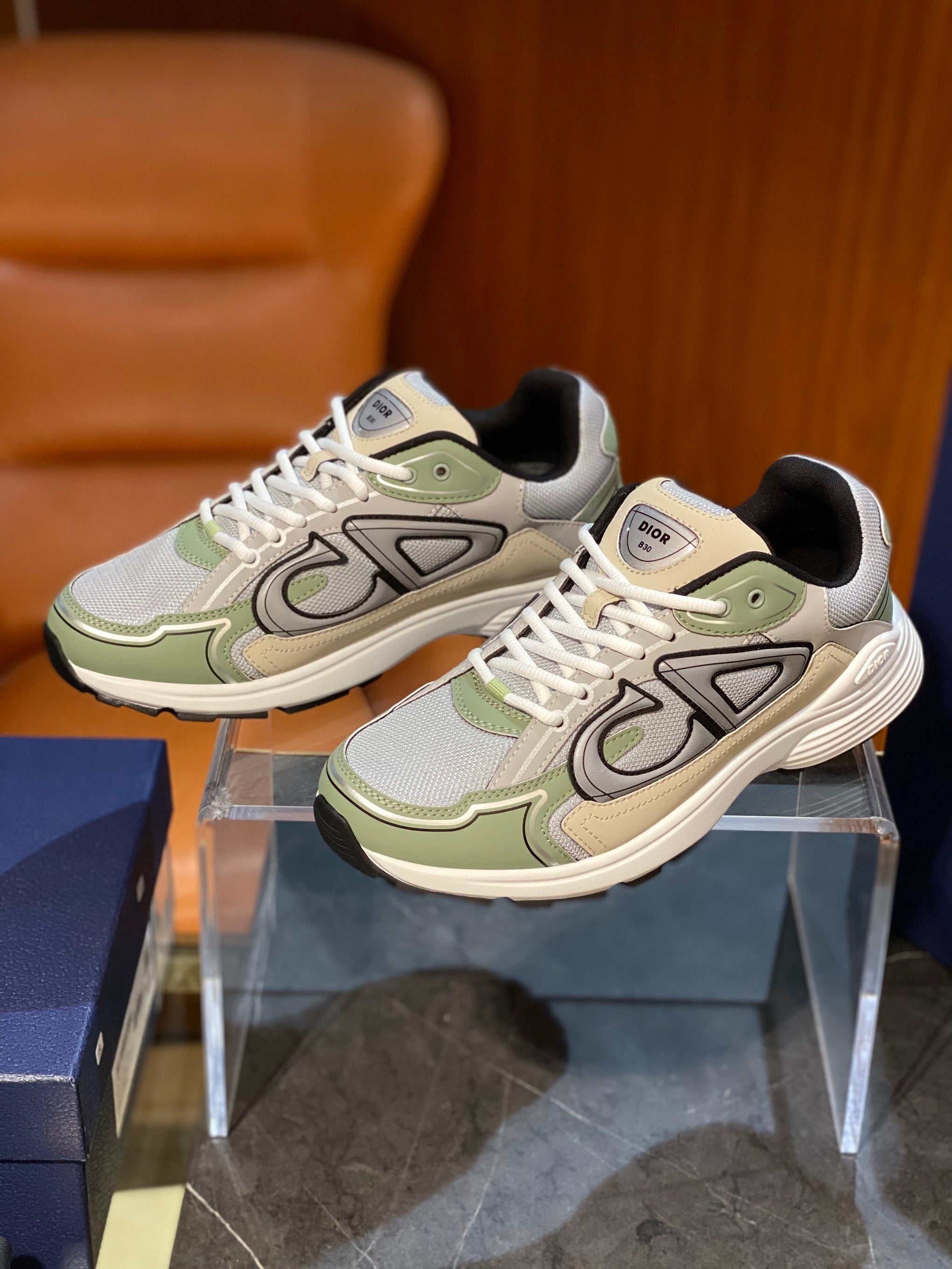 CD B30 SNEAKER