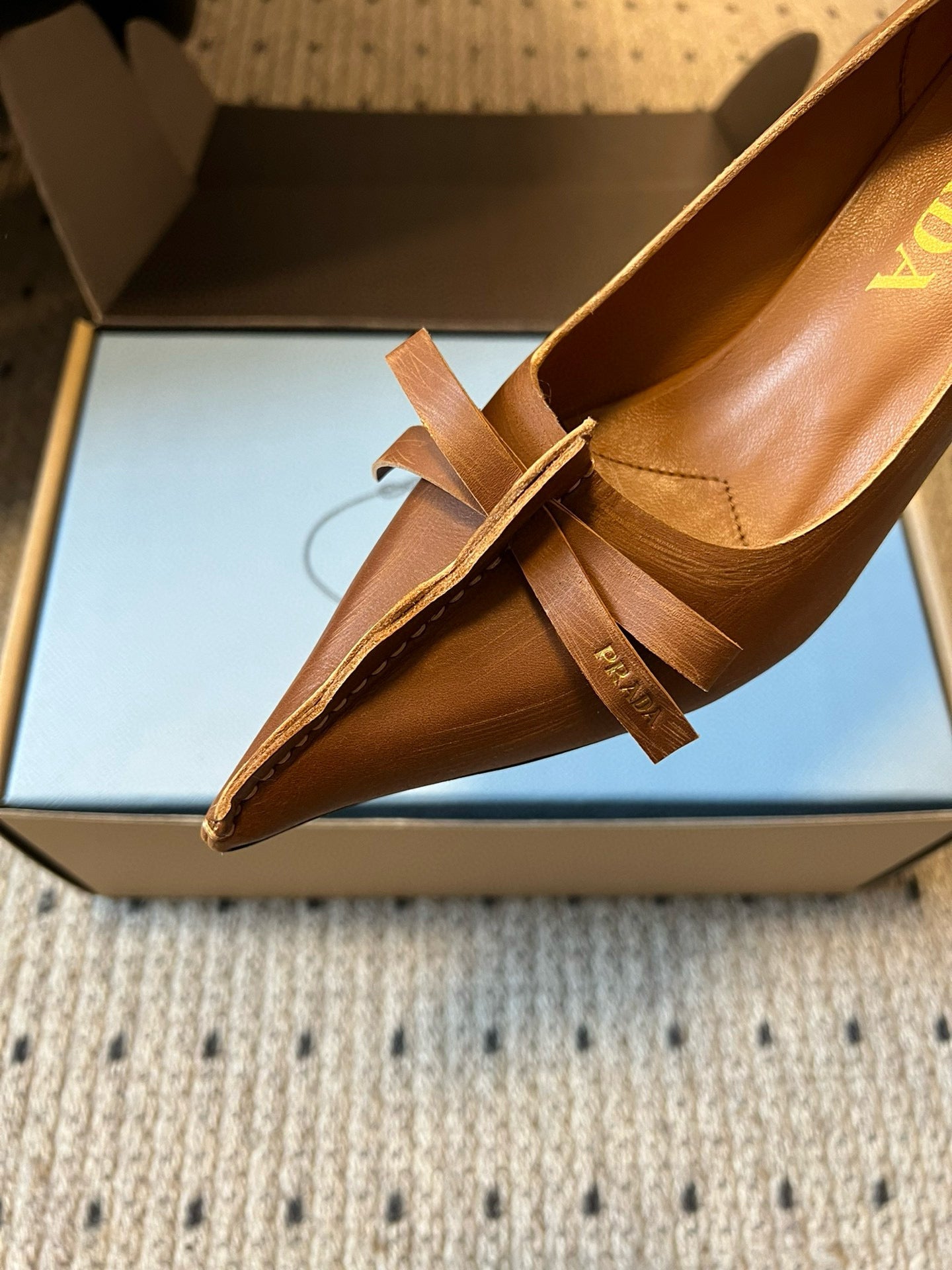 PD HEELS