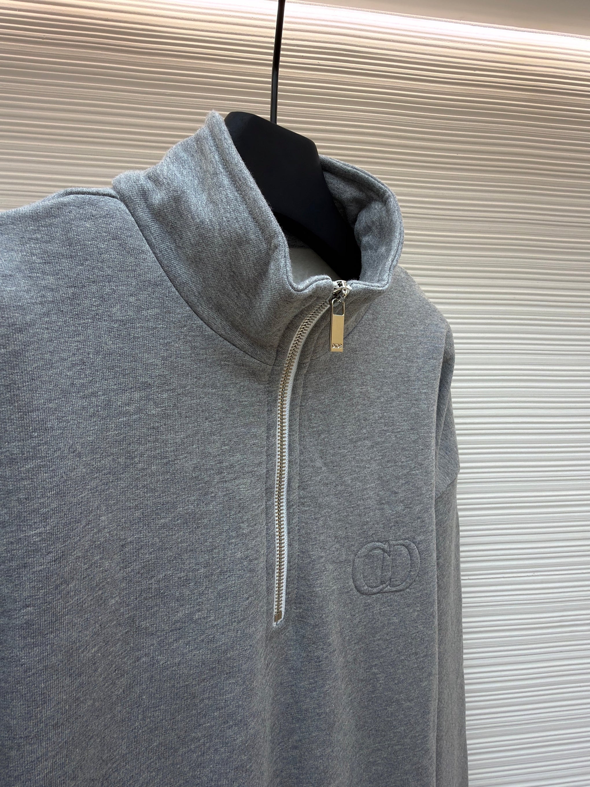CD SWEATSHIRT