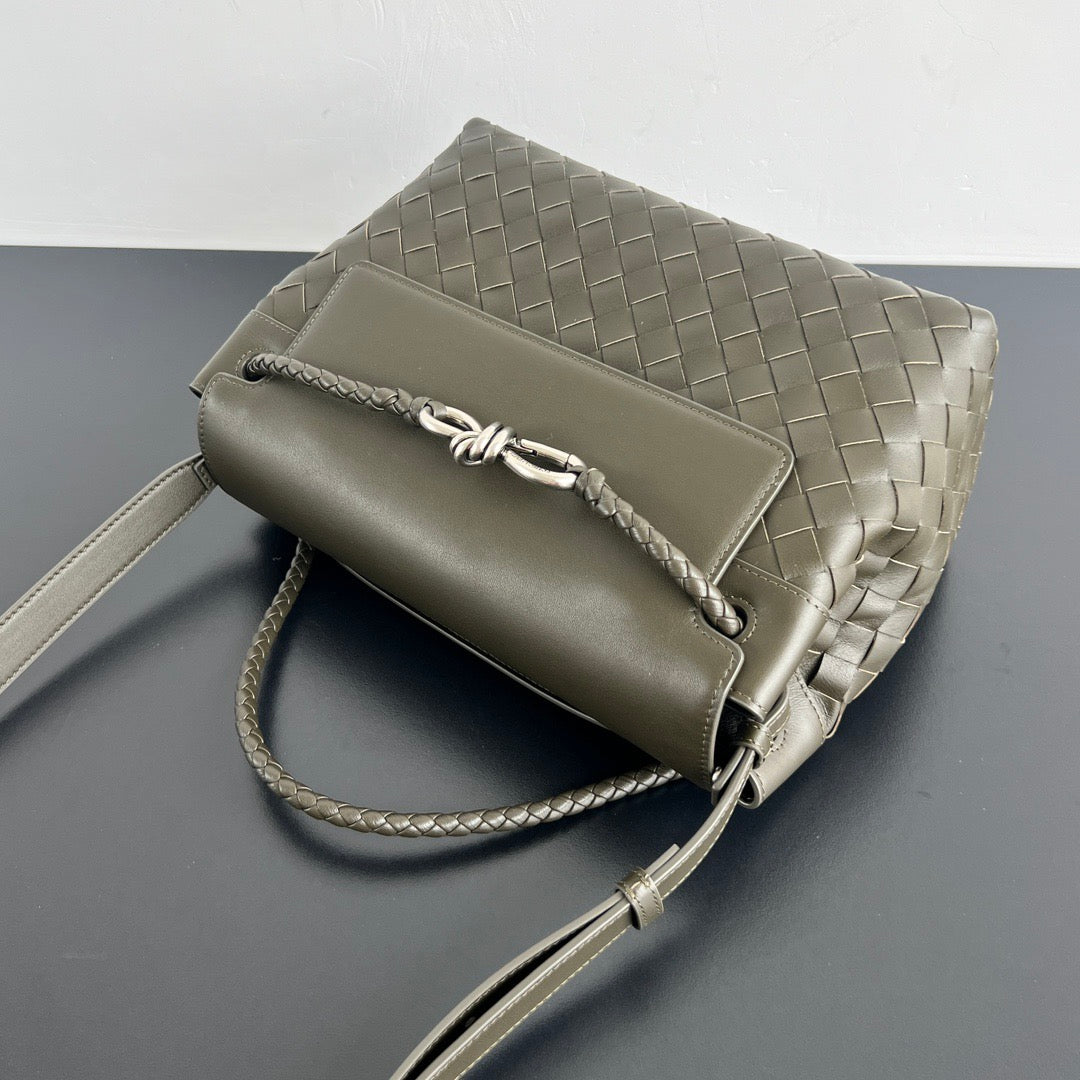 BOTT V SMALL ANDIAMO MESSENGER BAG