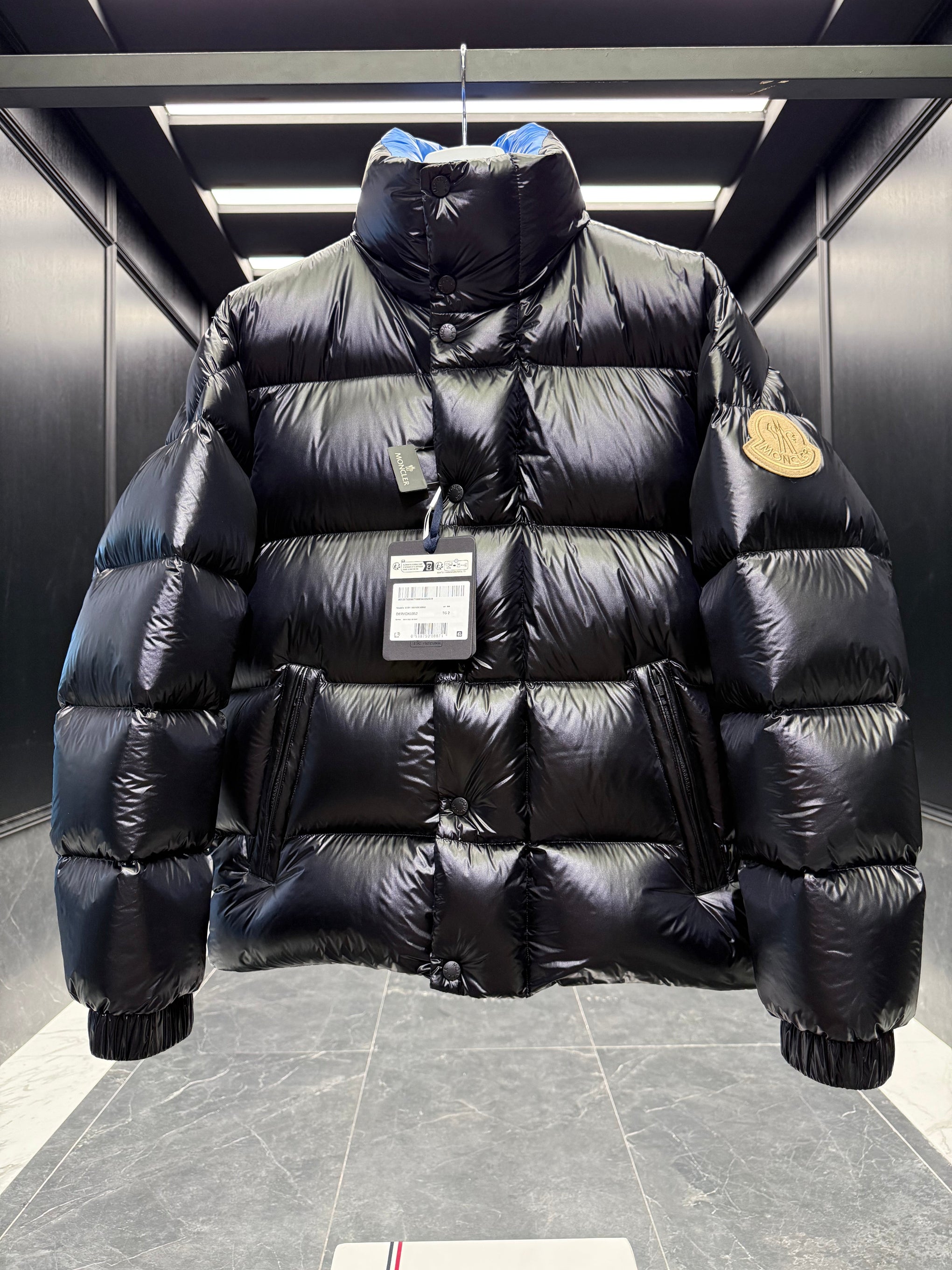 MONC DERVOX JACKET