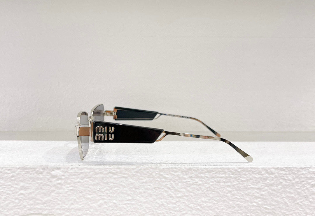 MIU M SUNGLASSES
