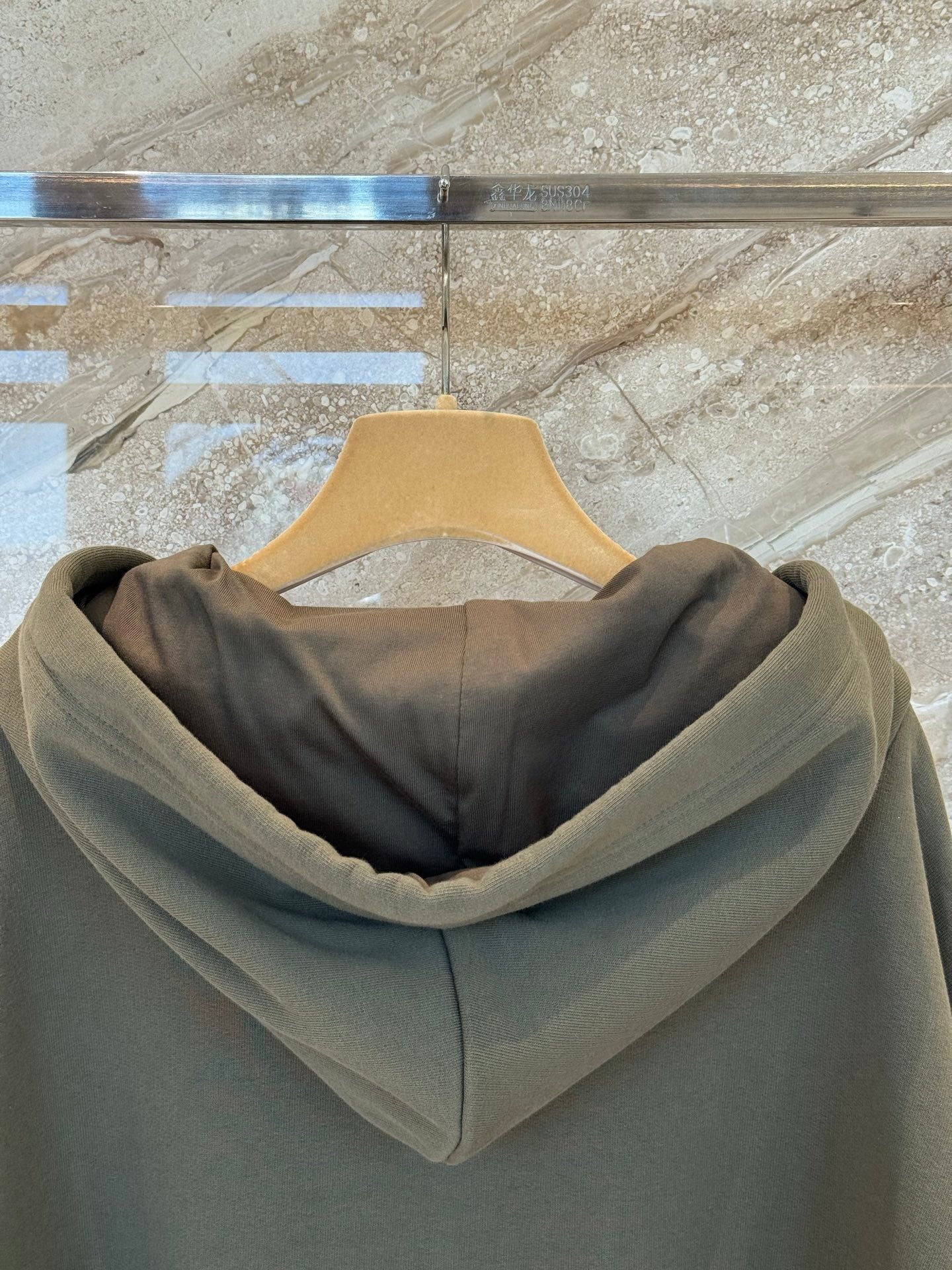 MIU M ZIP HOODIE