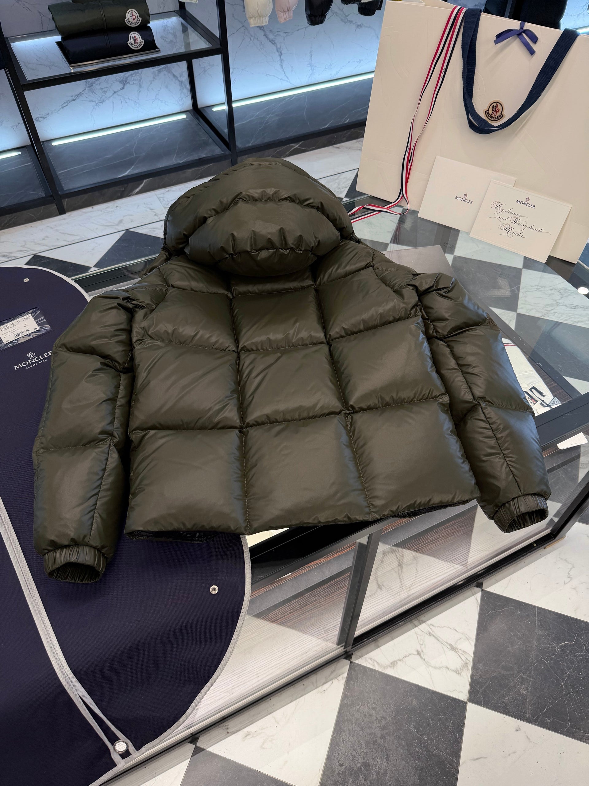 MONC PARANA JACKET