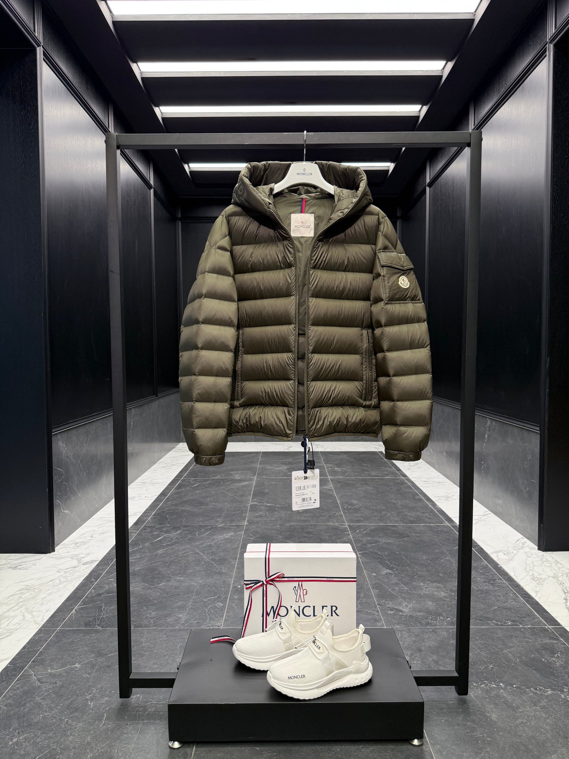 MONC NAJAN JACKET