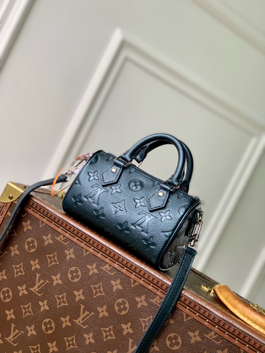 LOU NANO SPEEDY BAG