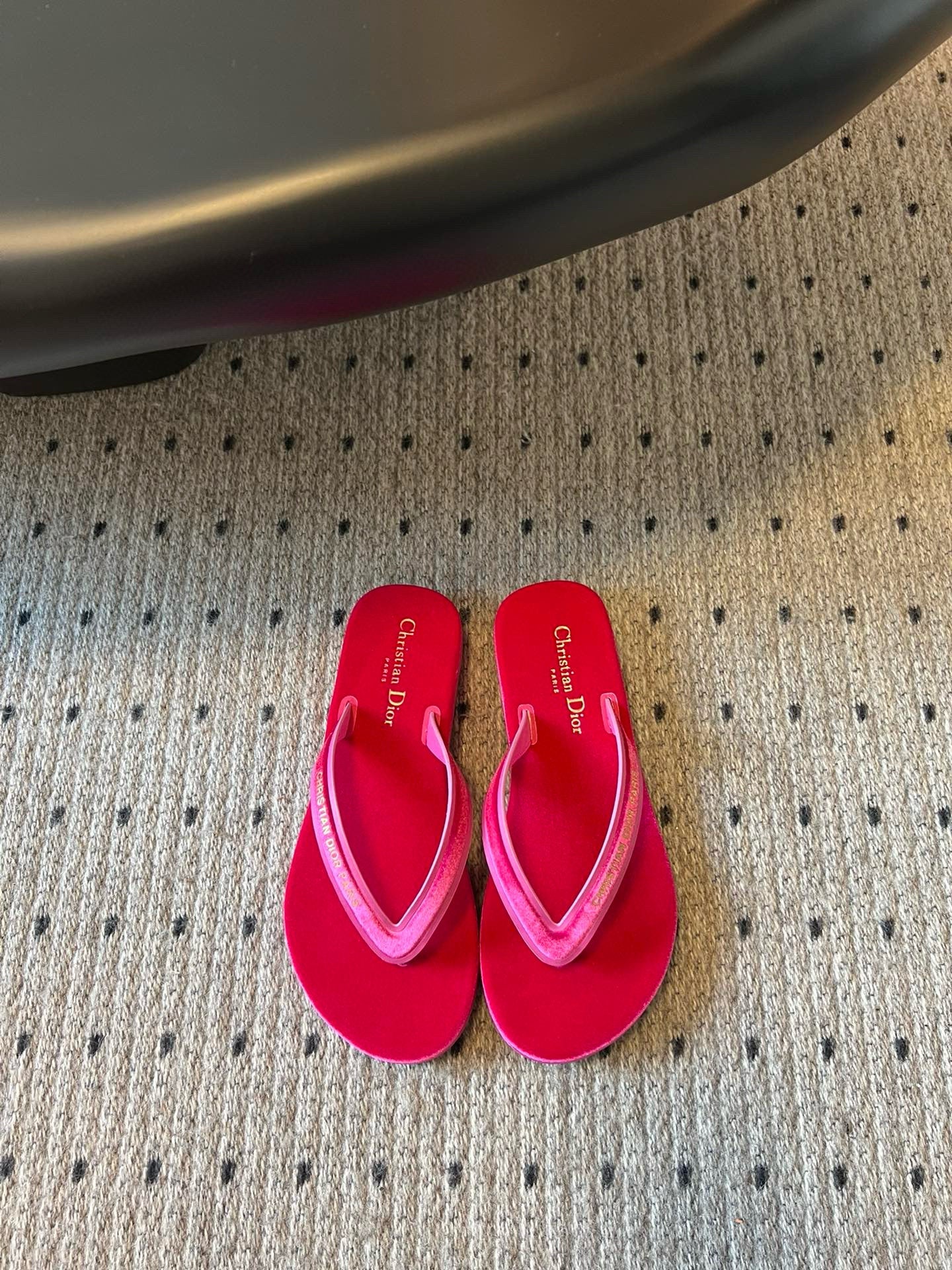 CD THONG SANDAL