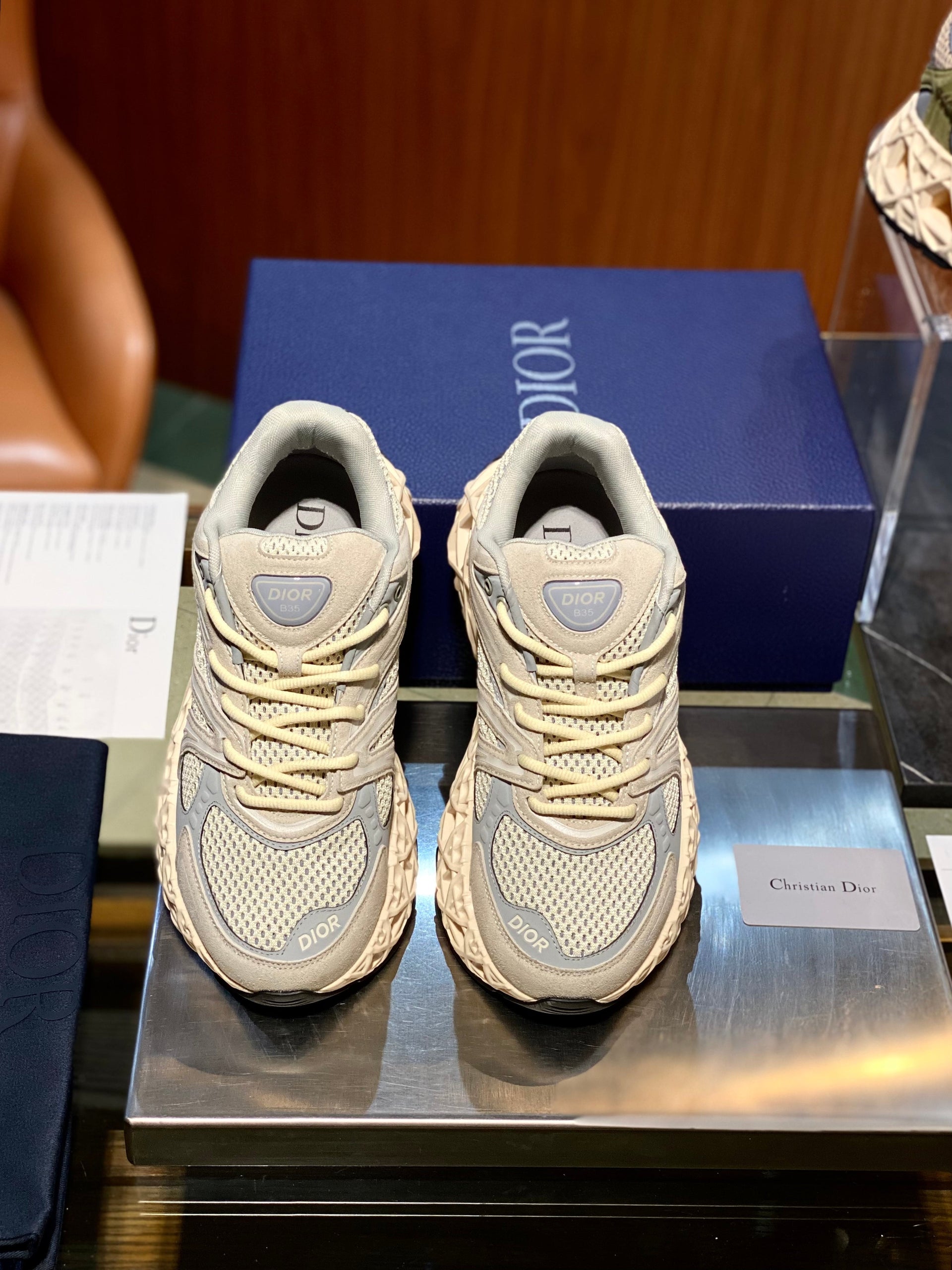 CD B35 SNEAKERS