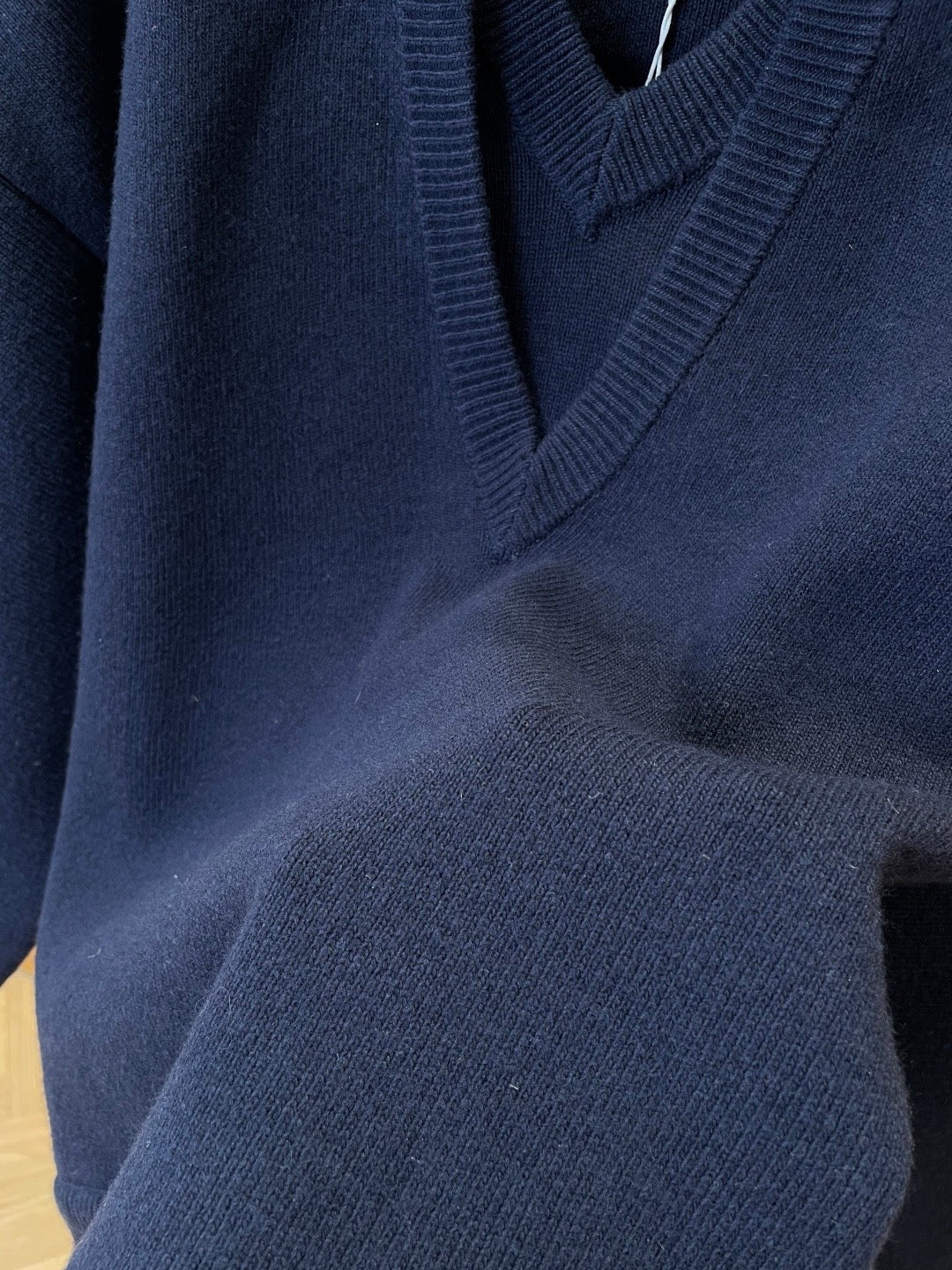 BOTT V JUMPER
