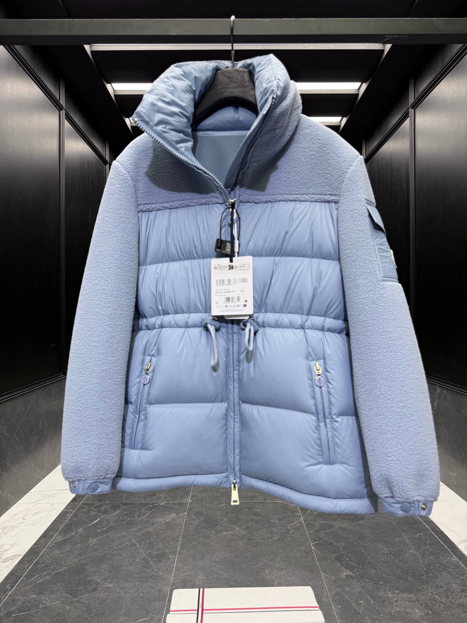 MONC ESCAUT JACKET