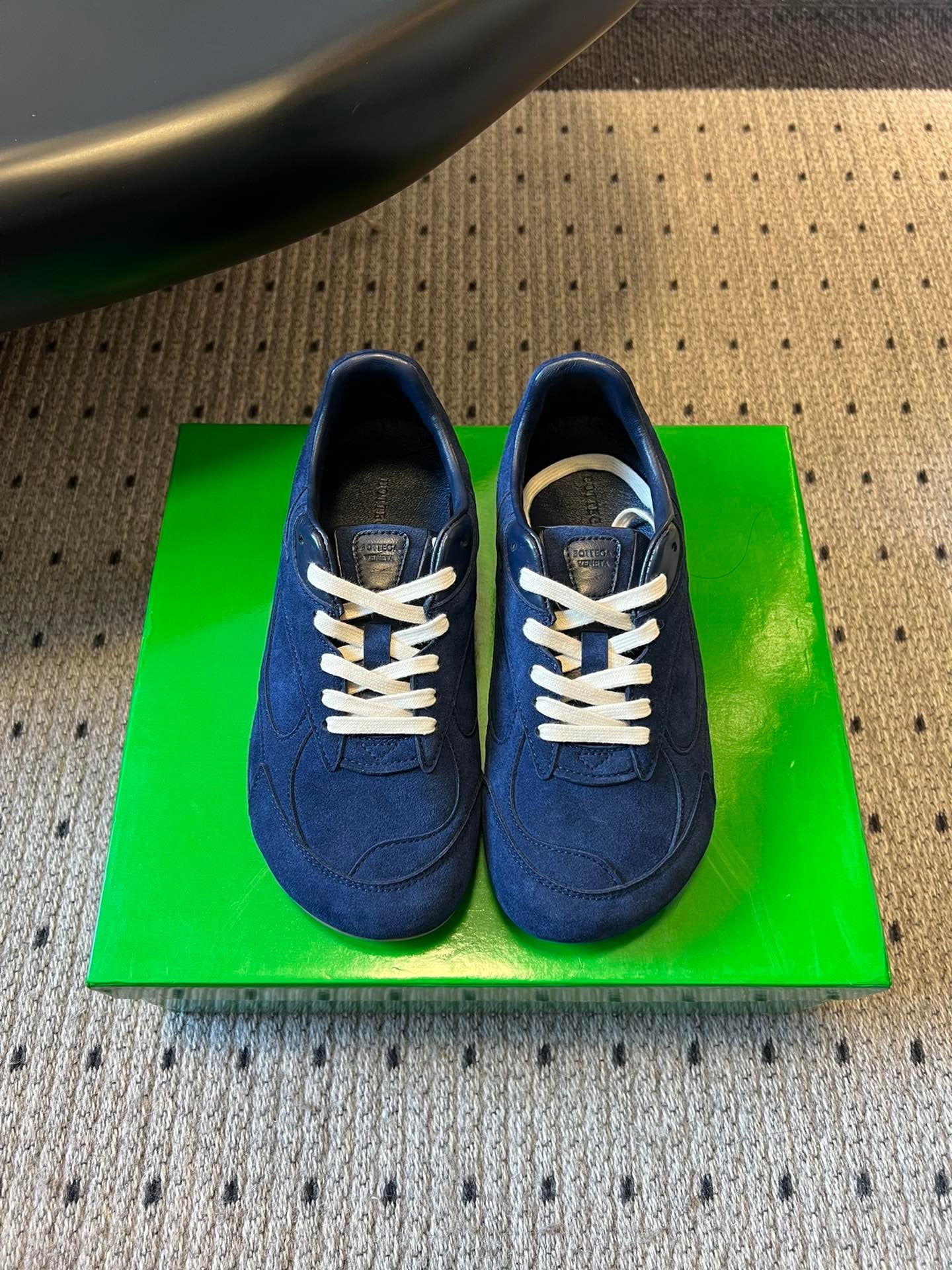 BOTT V ORBIT SNEAKER