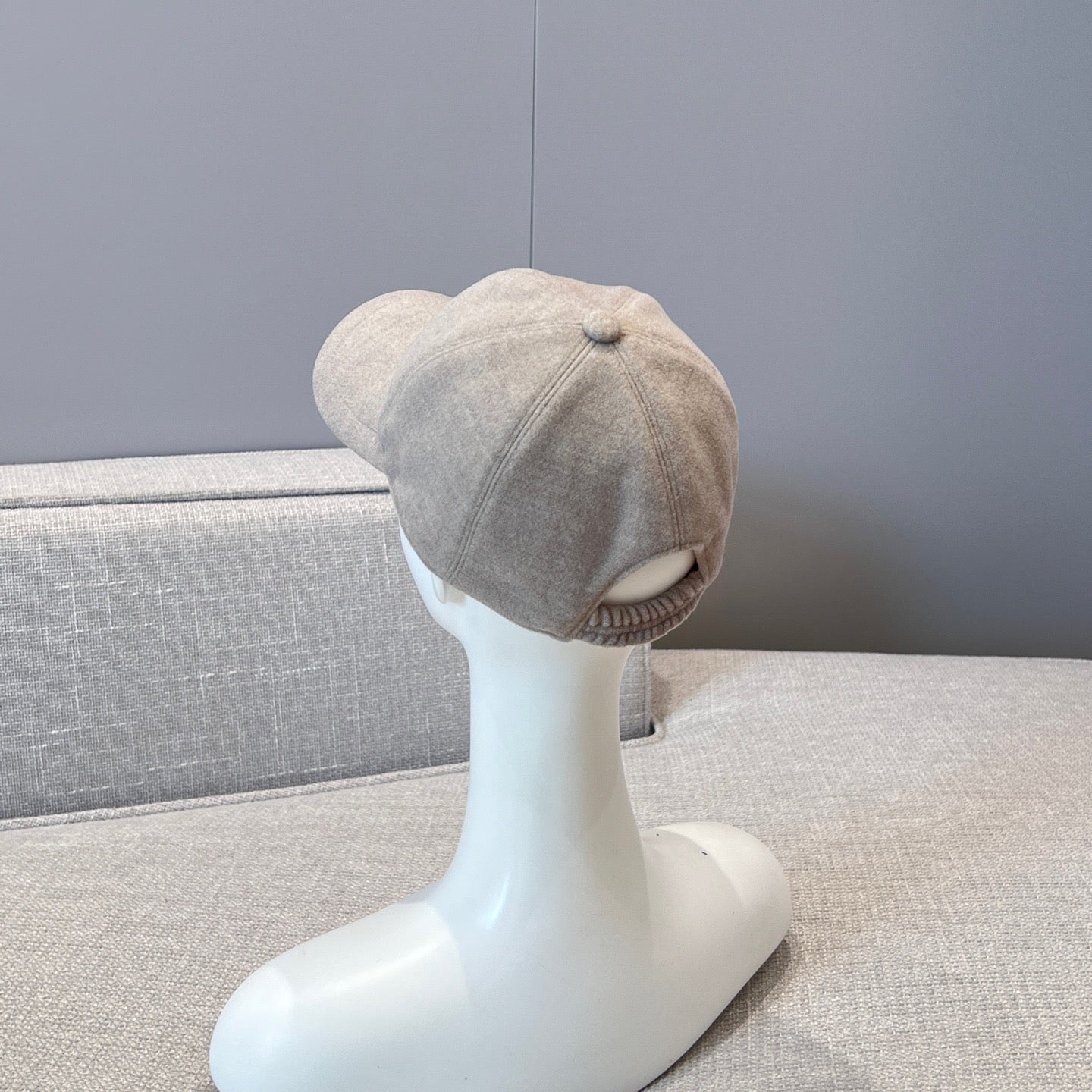LORO P CASHMERE CAP