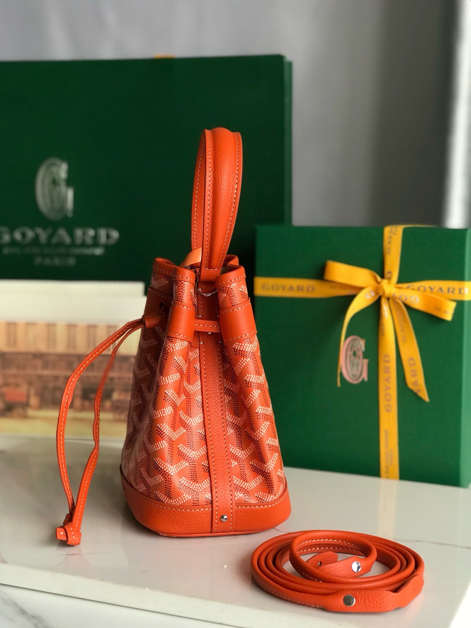 GOYA PETIT FLOT MINI BUCKET BAG