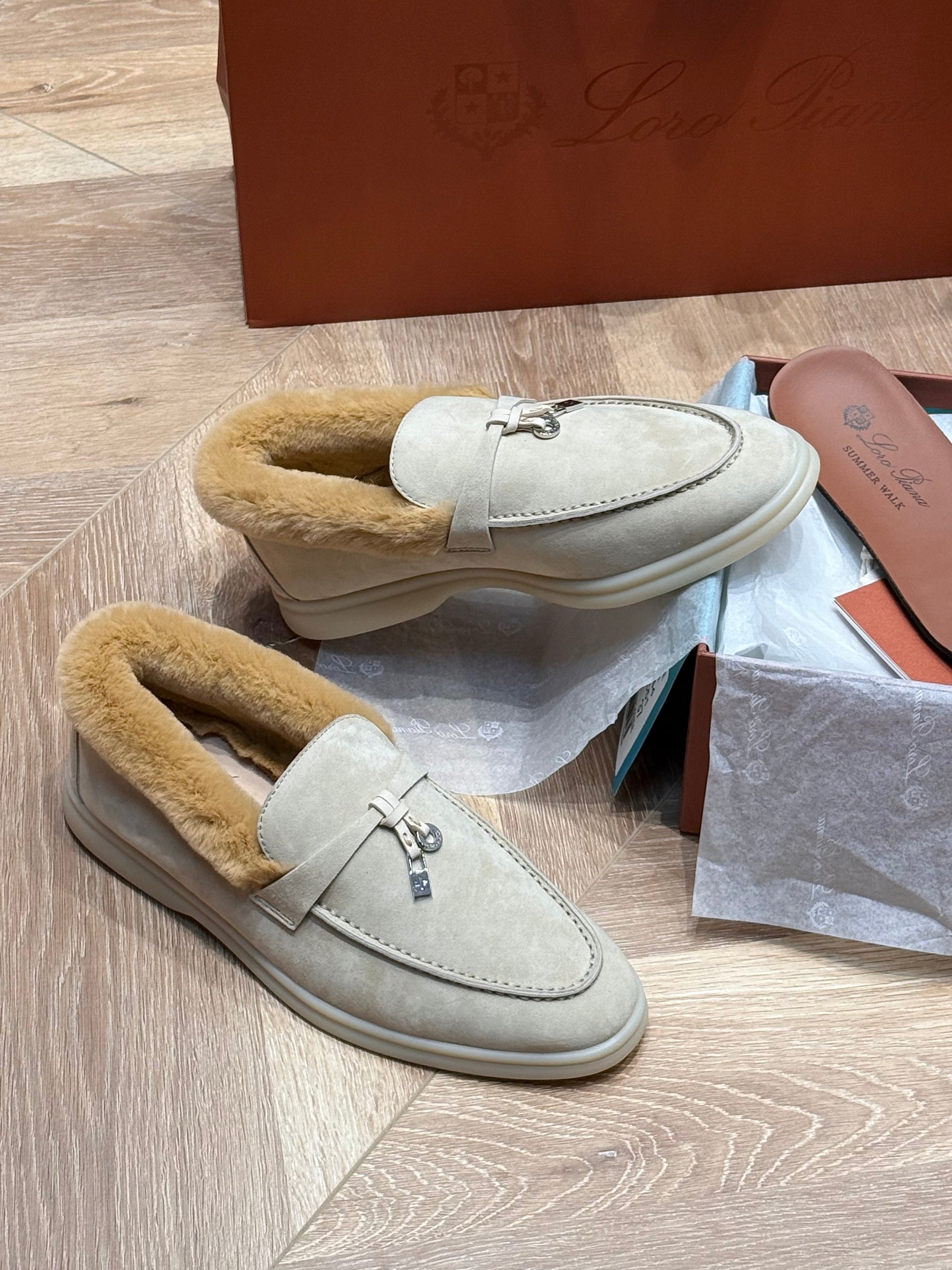 LORO P SUMMER CHARMS LOAFERS