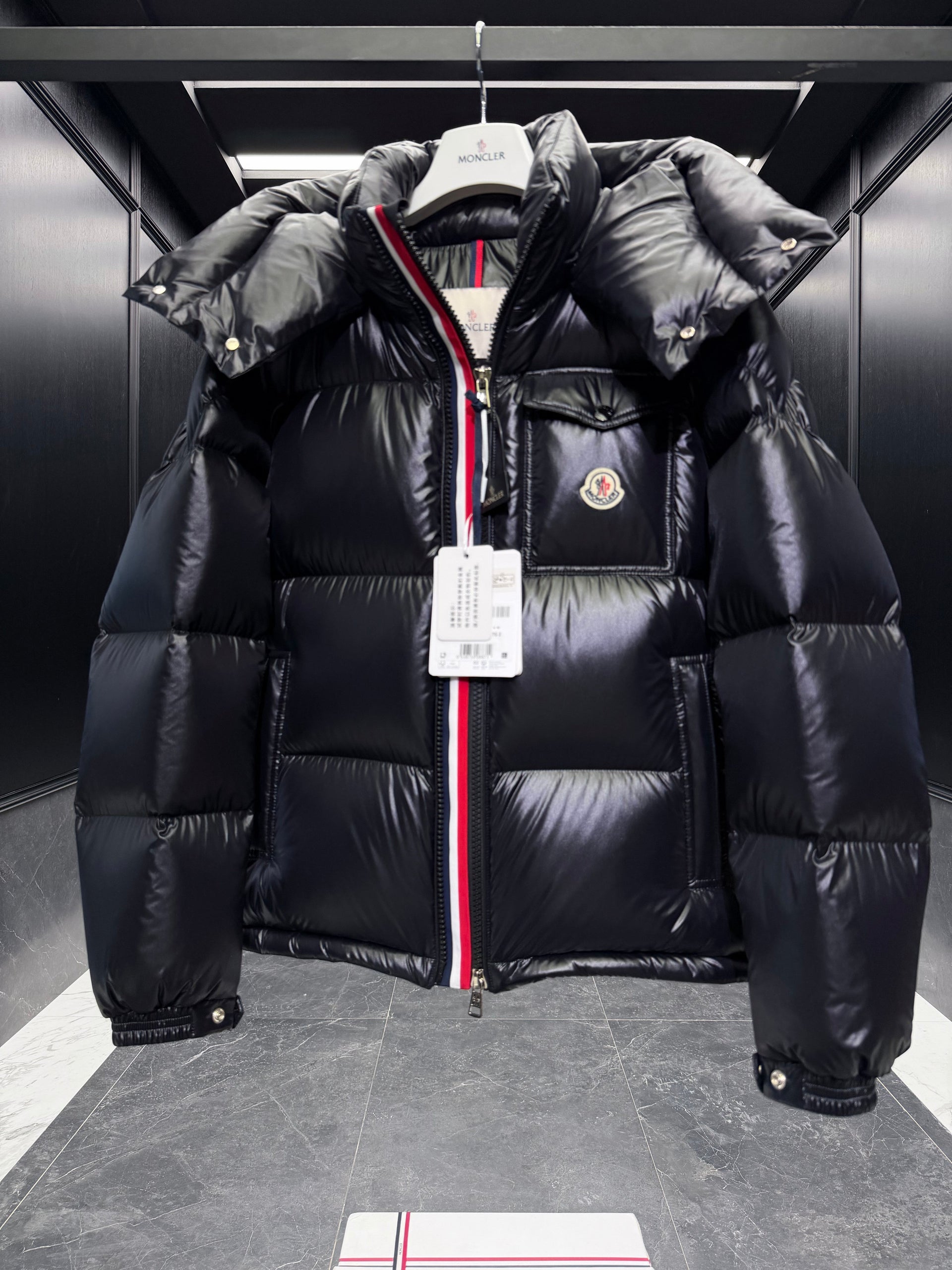 MONC MONTBELIARD JACKET