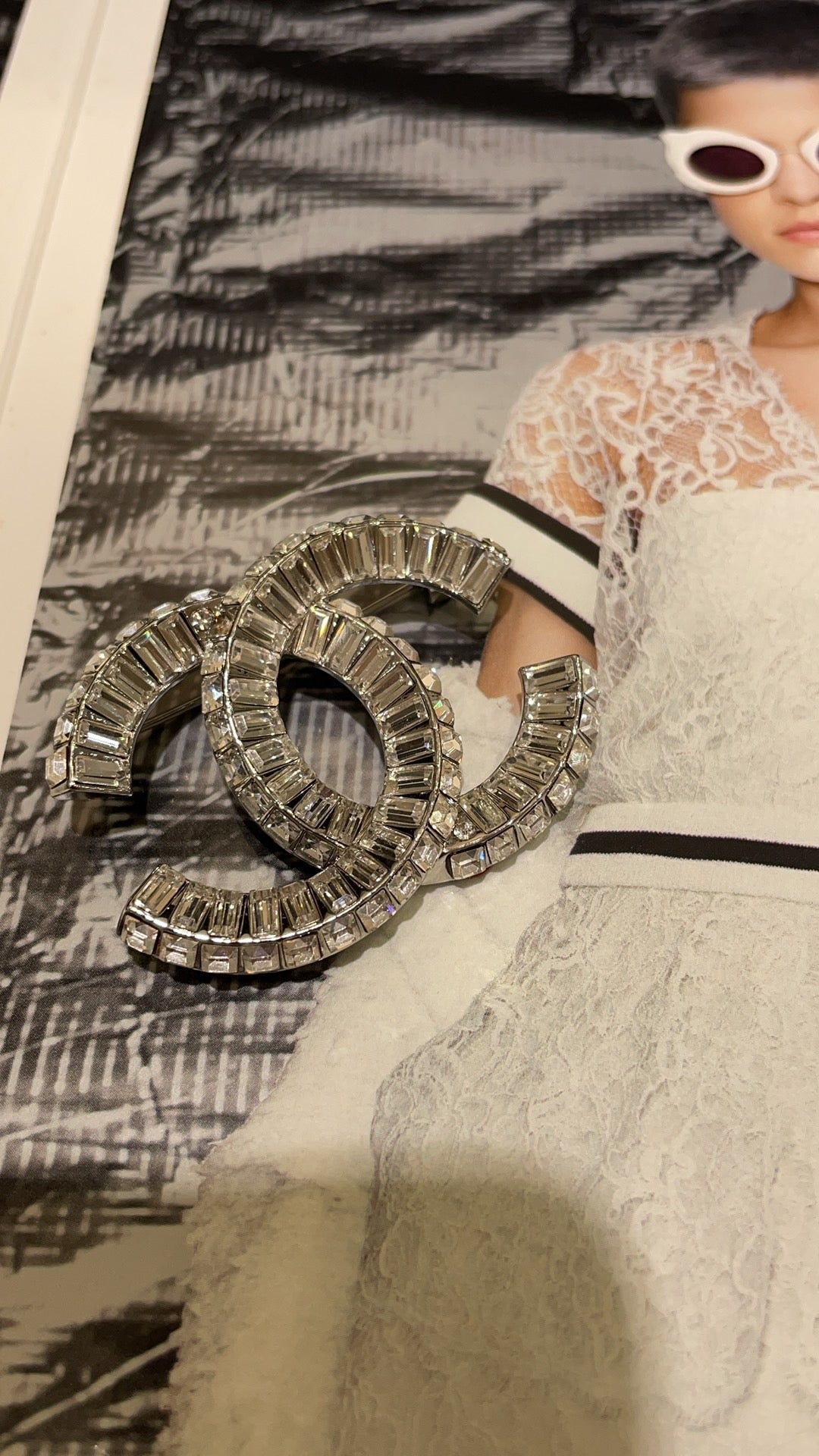 CC BROOCHE