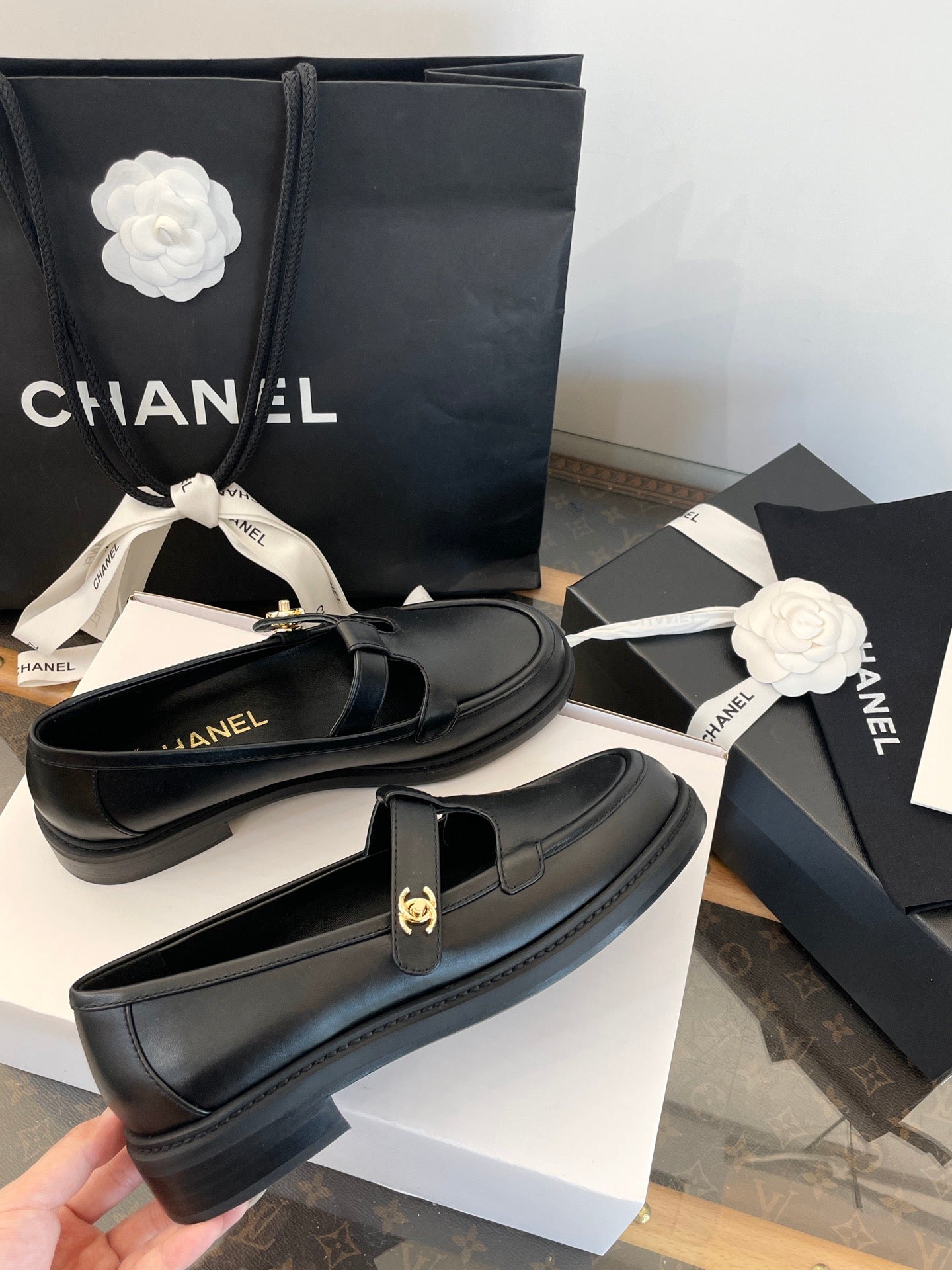 CC LOAFERS