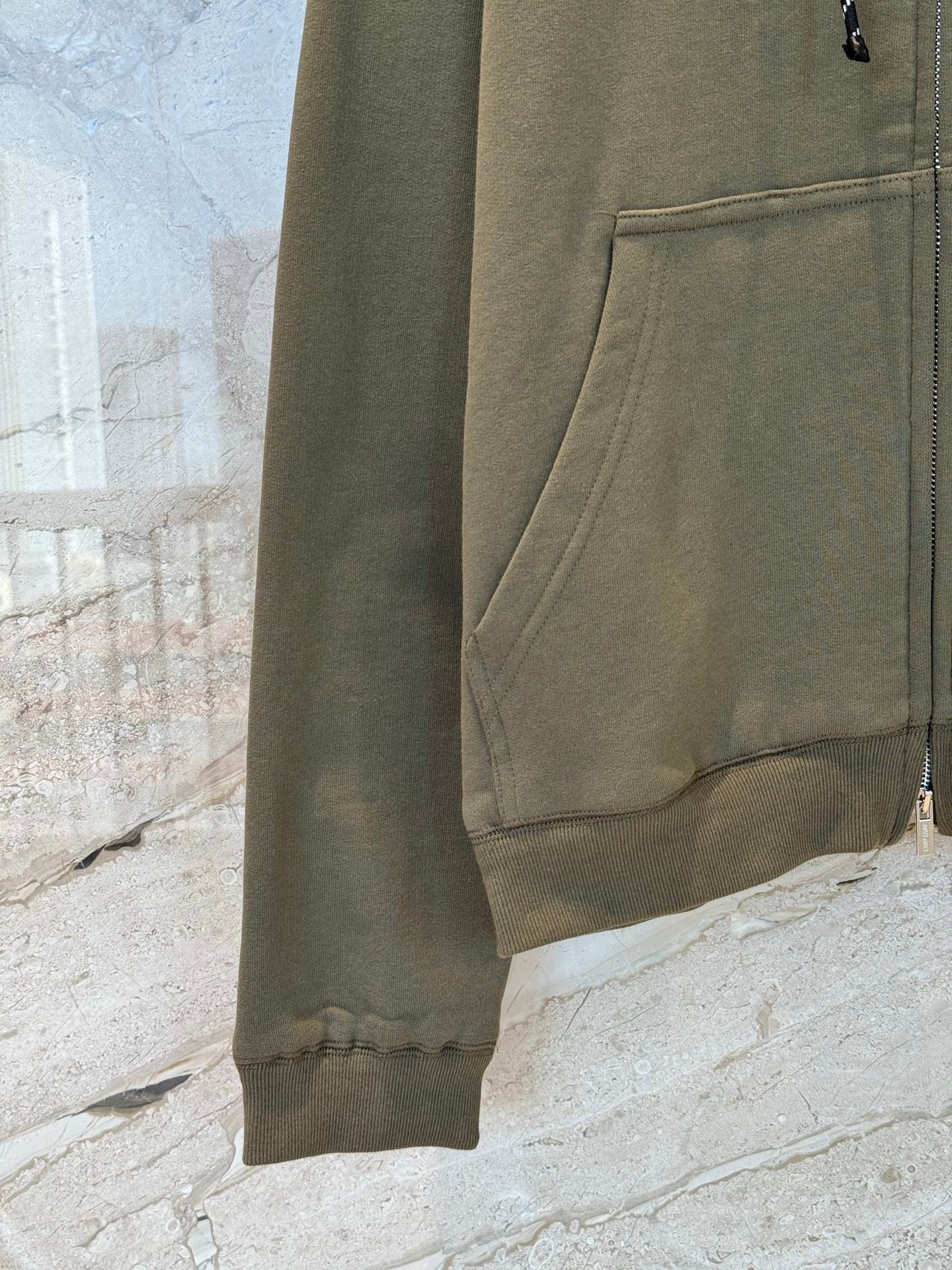 MIU M ZIP HOODIE