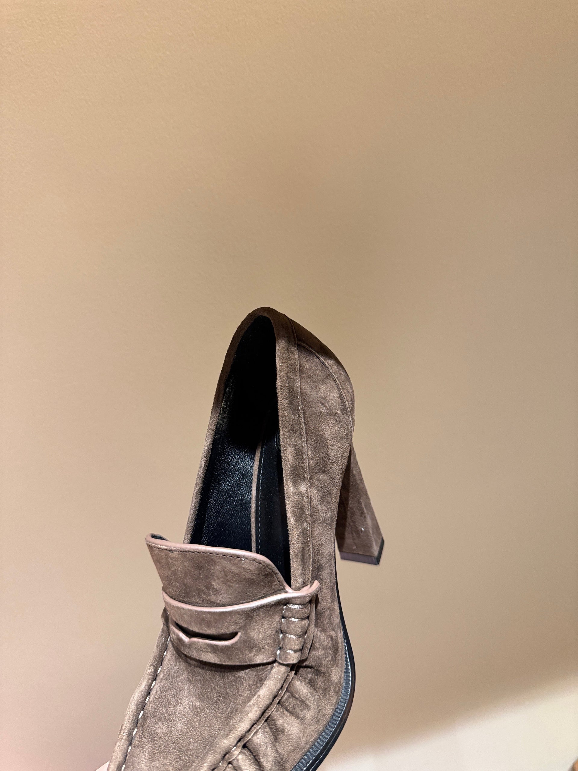 SL HEELS