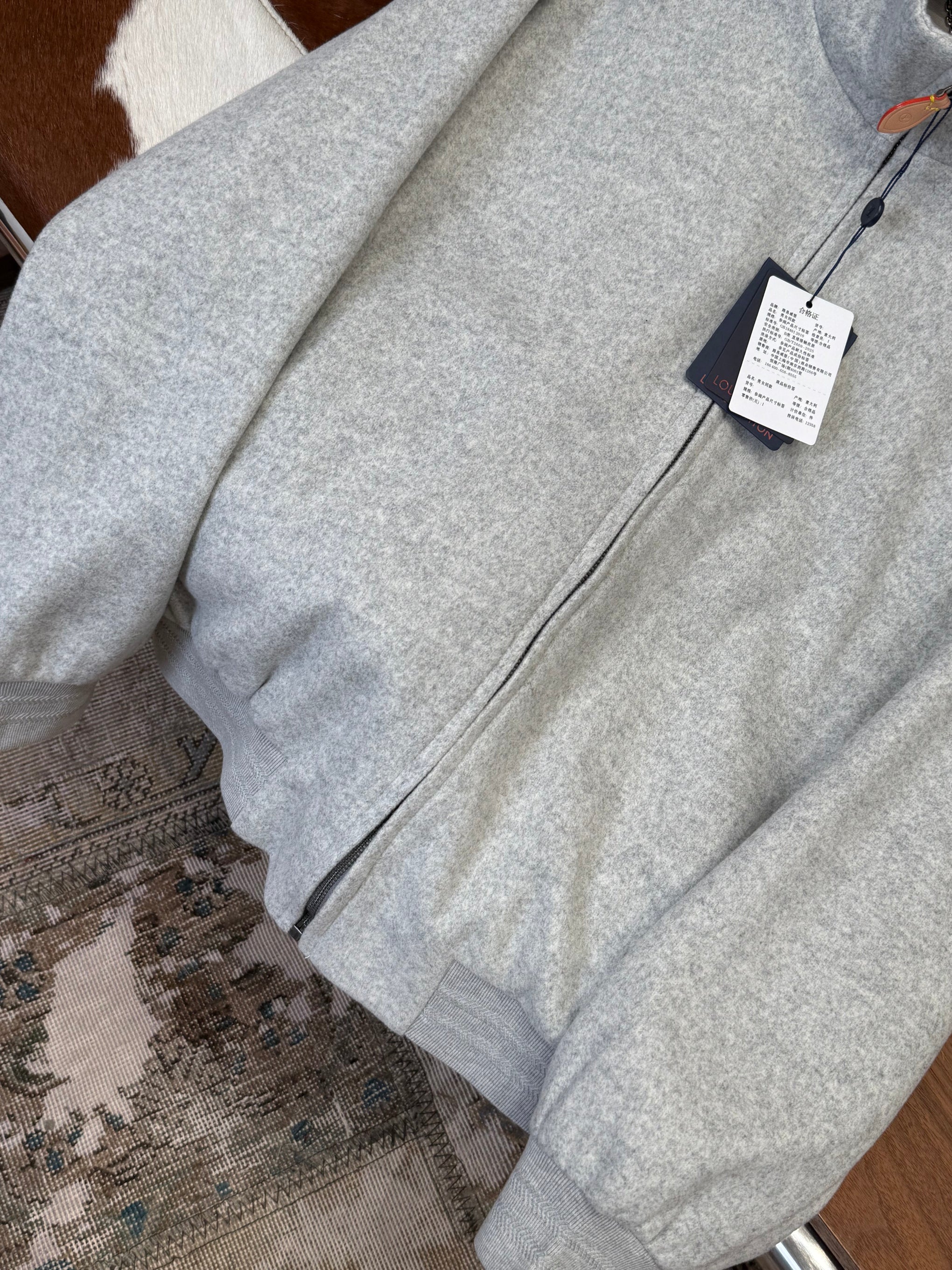 LOU JACKET