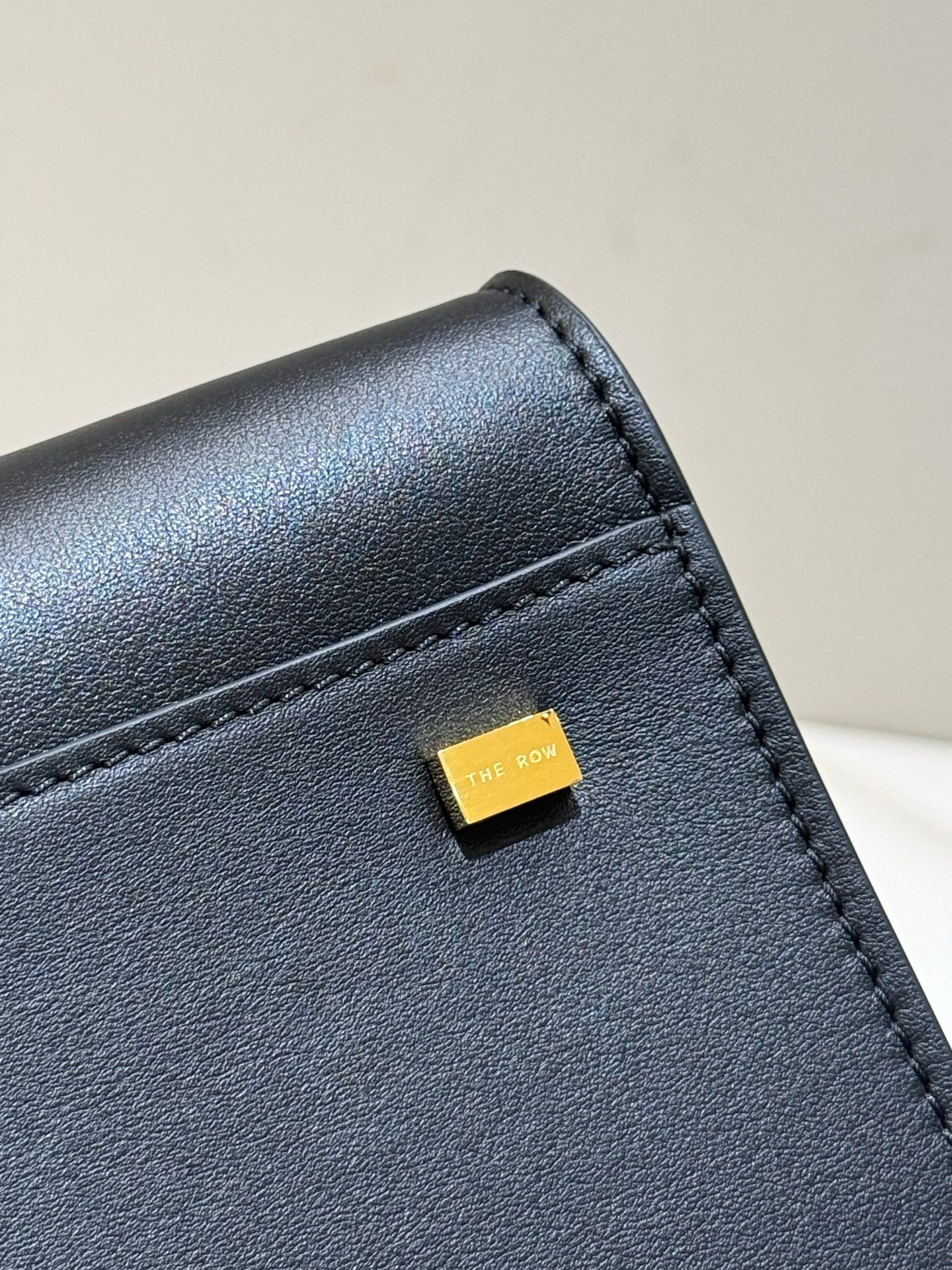 THE ROW MARGAUX 17 BAG