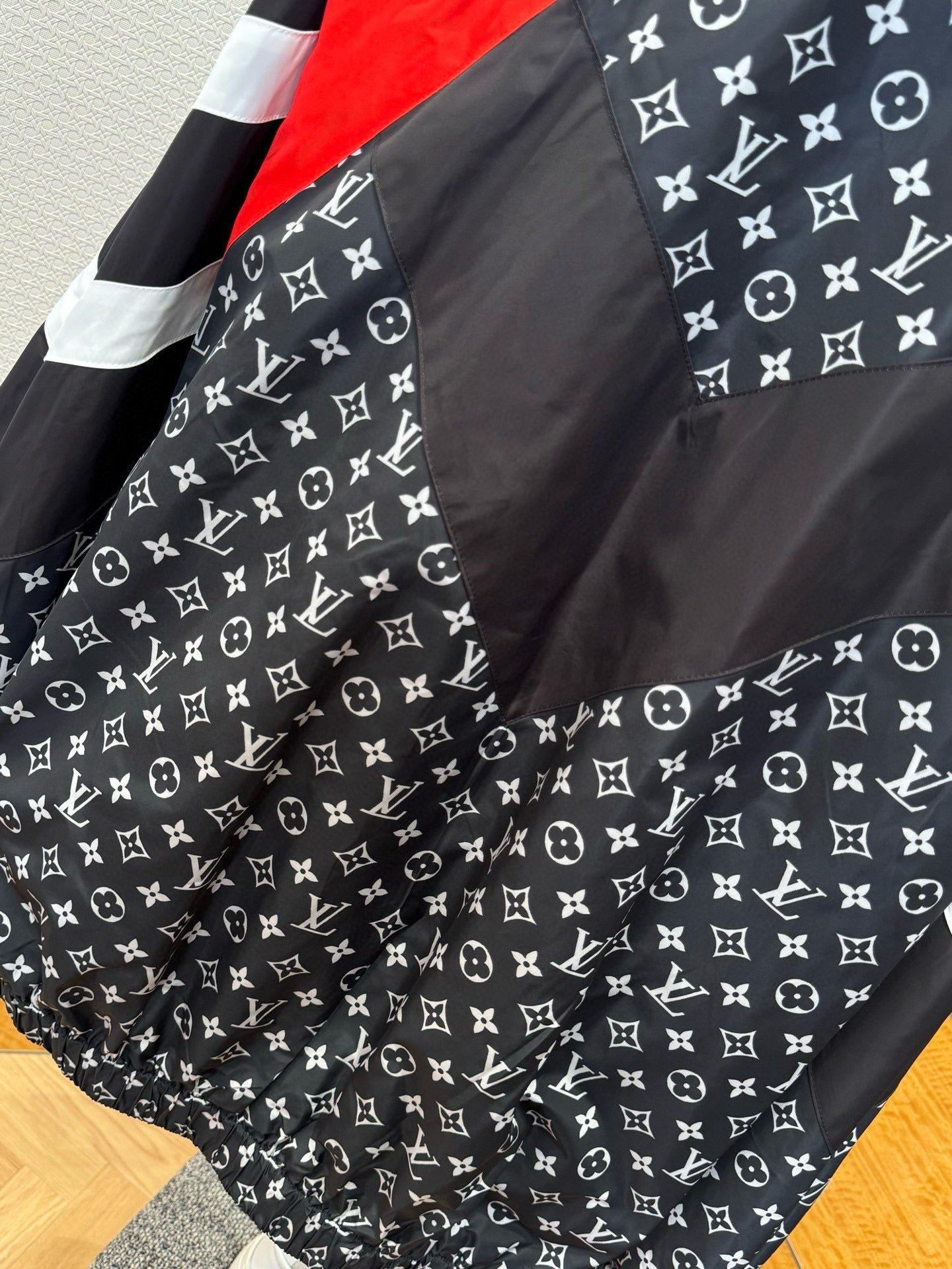 LOU JACKET