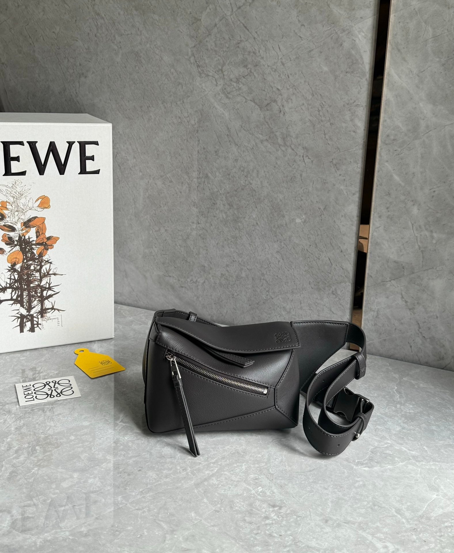LOEW MINI PUZZLE BUMBAG