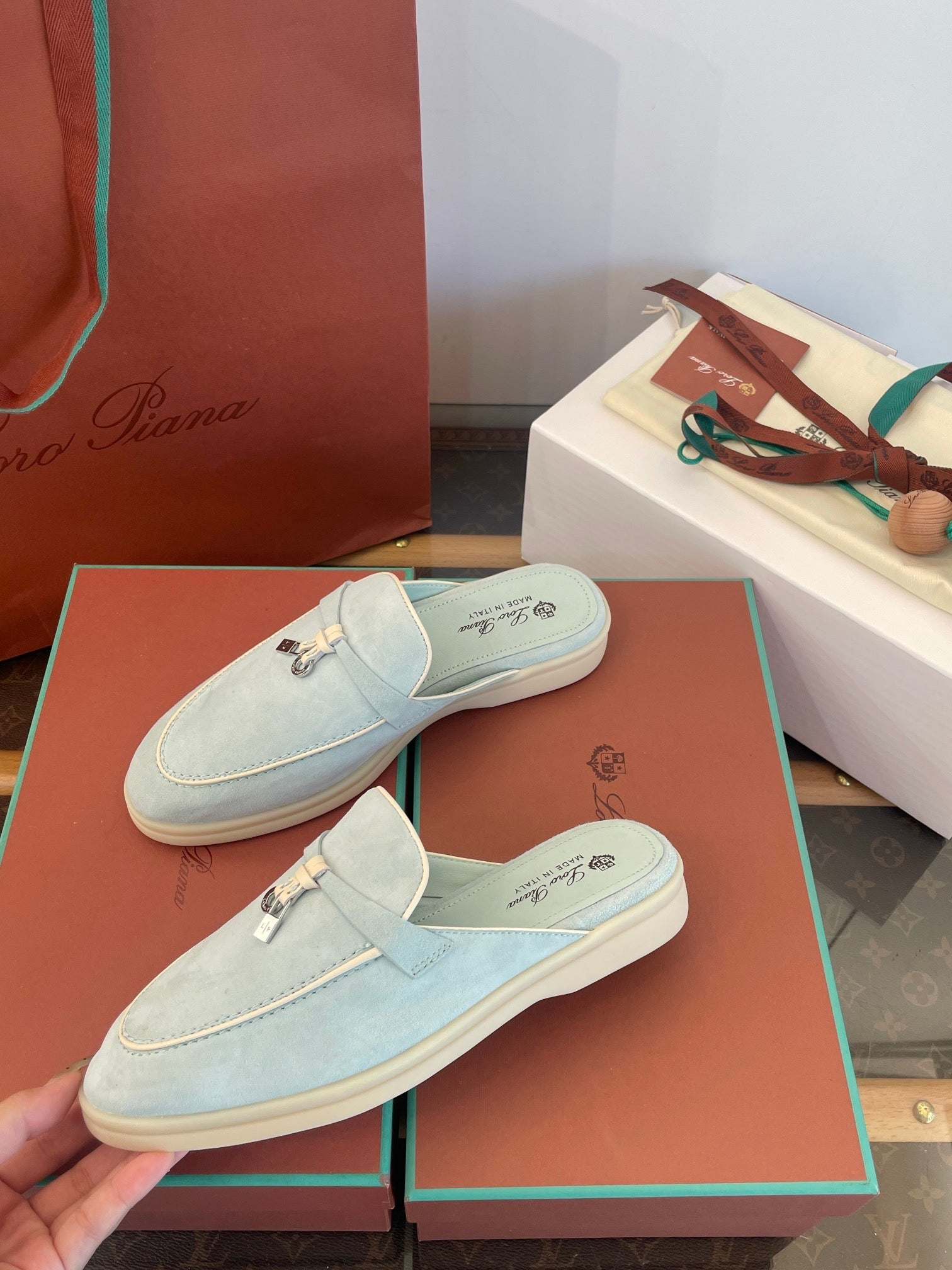 LORO P SUMMER CHARMS MULES